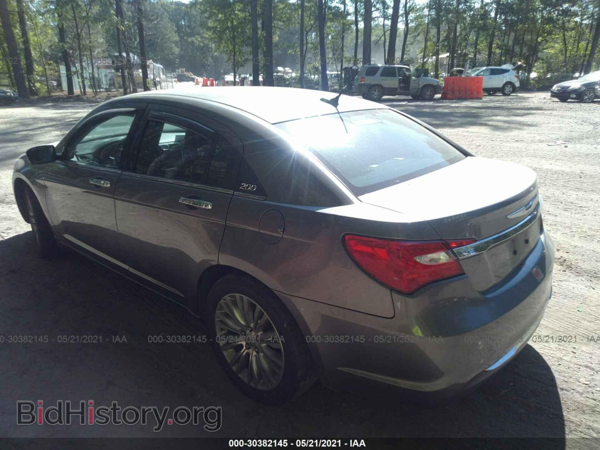 2012 CHRYSLER 200 - VIN: 1C3CCBCBXCN205222 - Фото 3