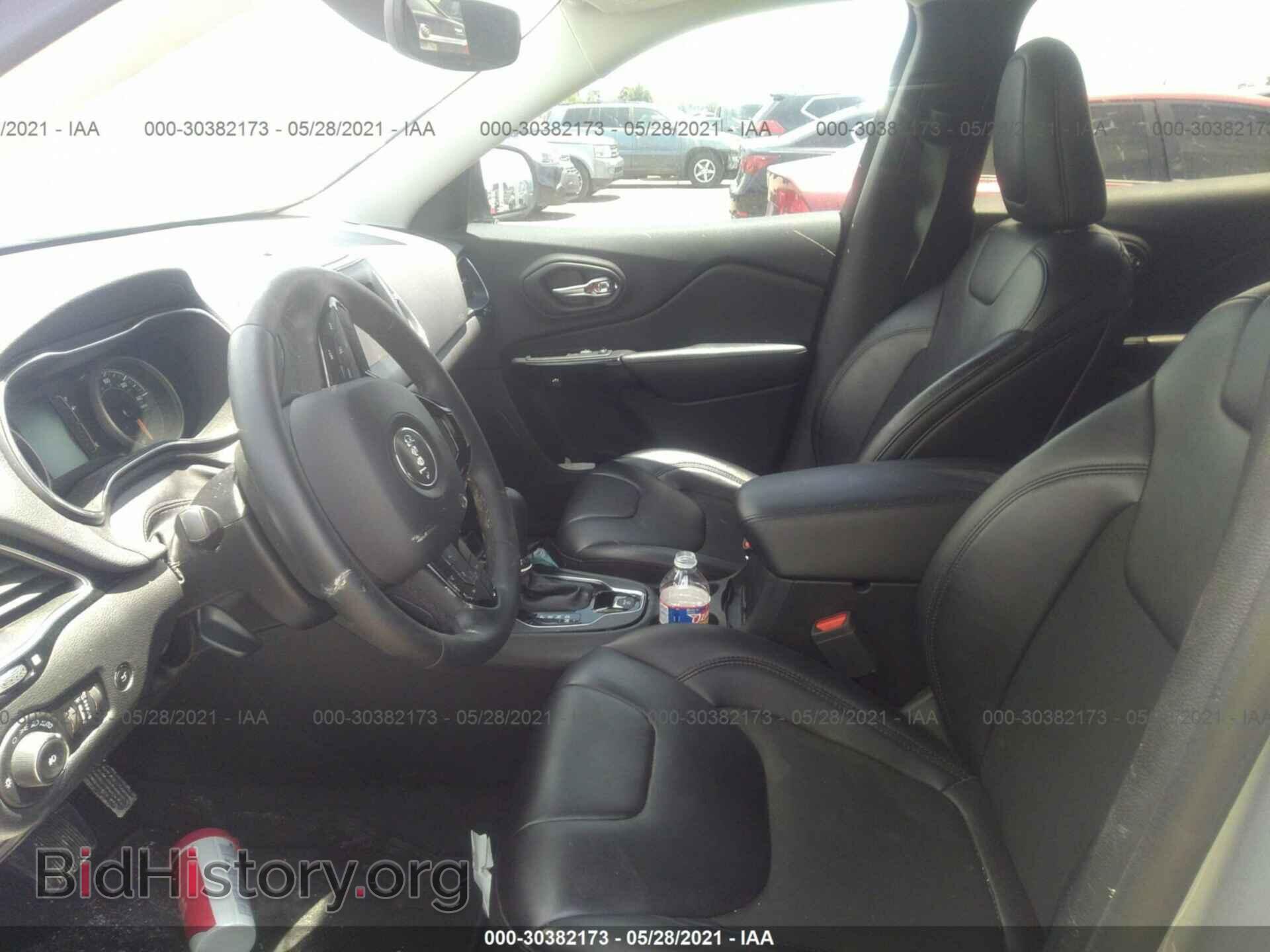 2019 JEEP CHEROKEE - VIN: 1C4PJLLB0KD455601 - Фото 5
