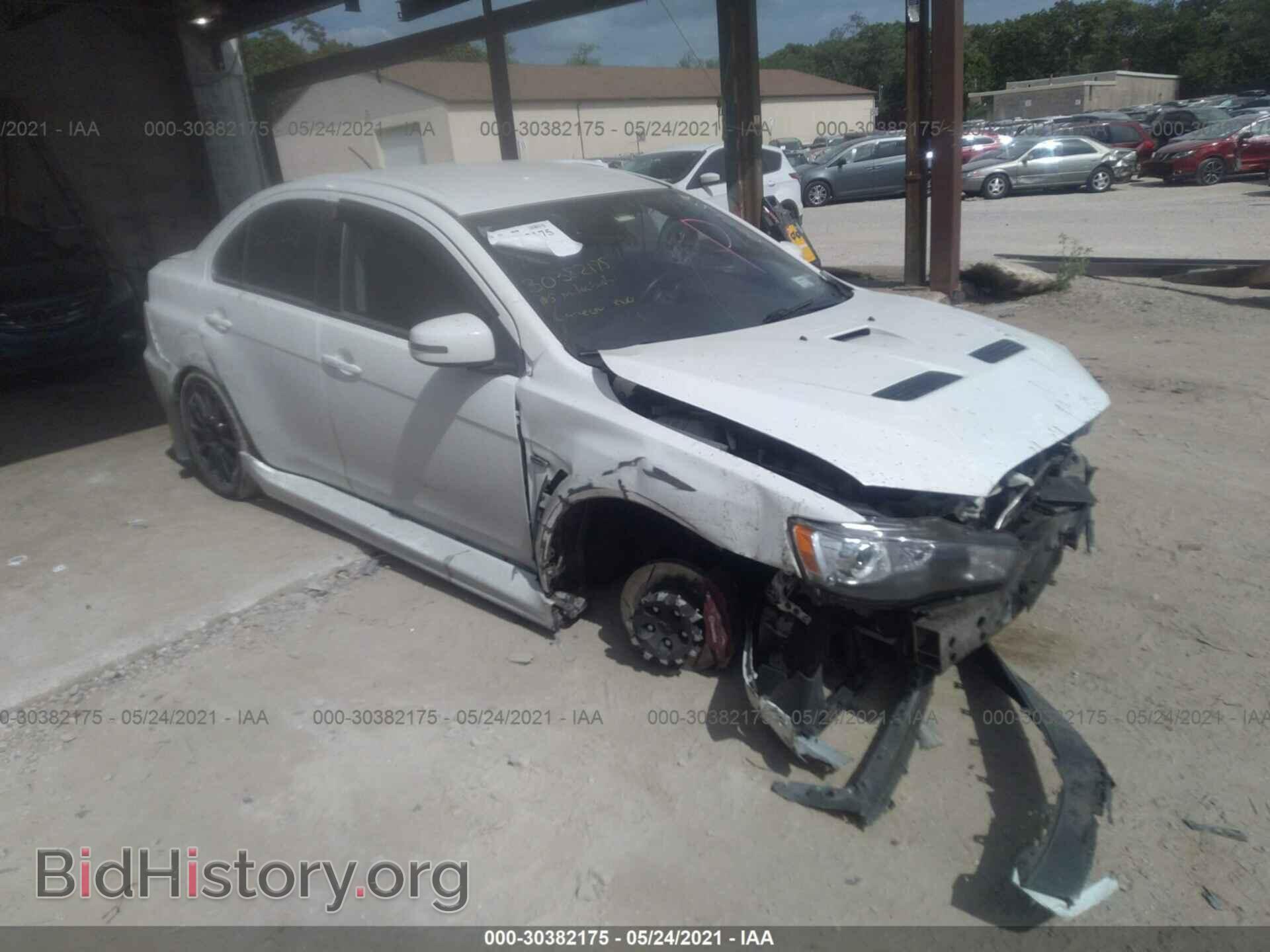 Photo JA32W8FV8FU007187 - MITSUBISHI LANCER EVOLUTION 2015