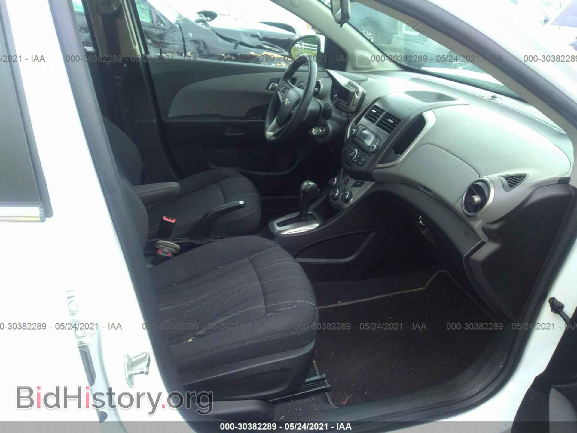 2014 CHEVROLET SONIC - VIN: 1G1JC6SB2E4186128 - Фото 5