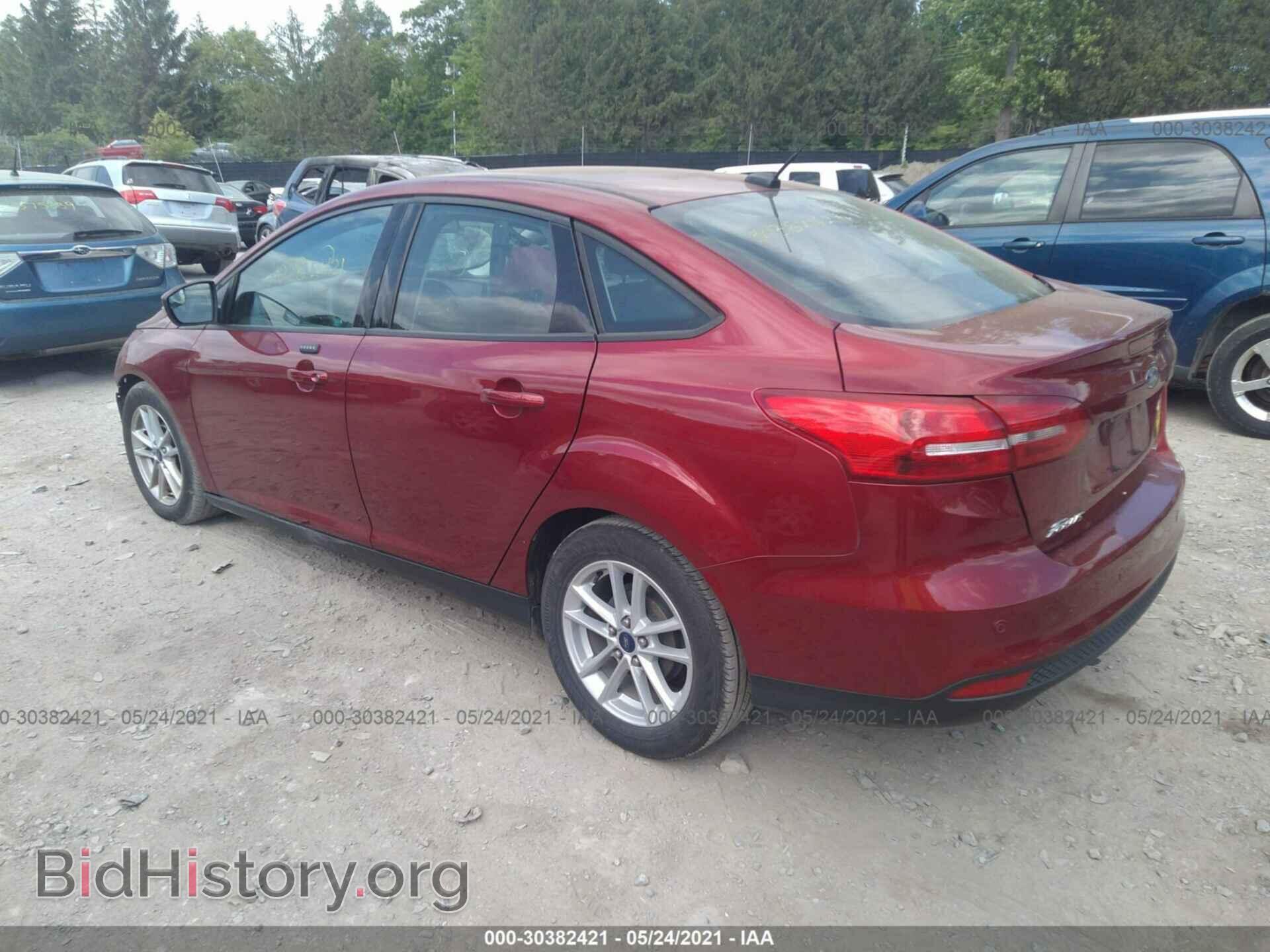 2016 FORD FOCUS - VIN: 1FADP3F2XGL228285 - Фото 3