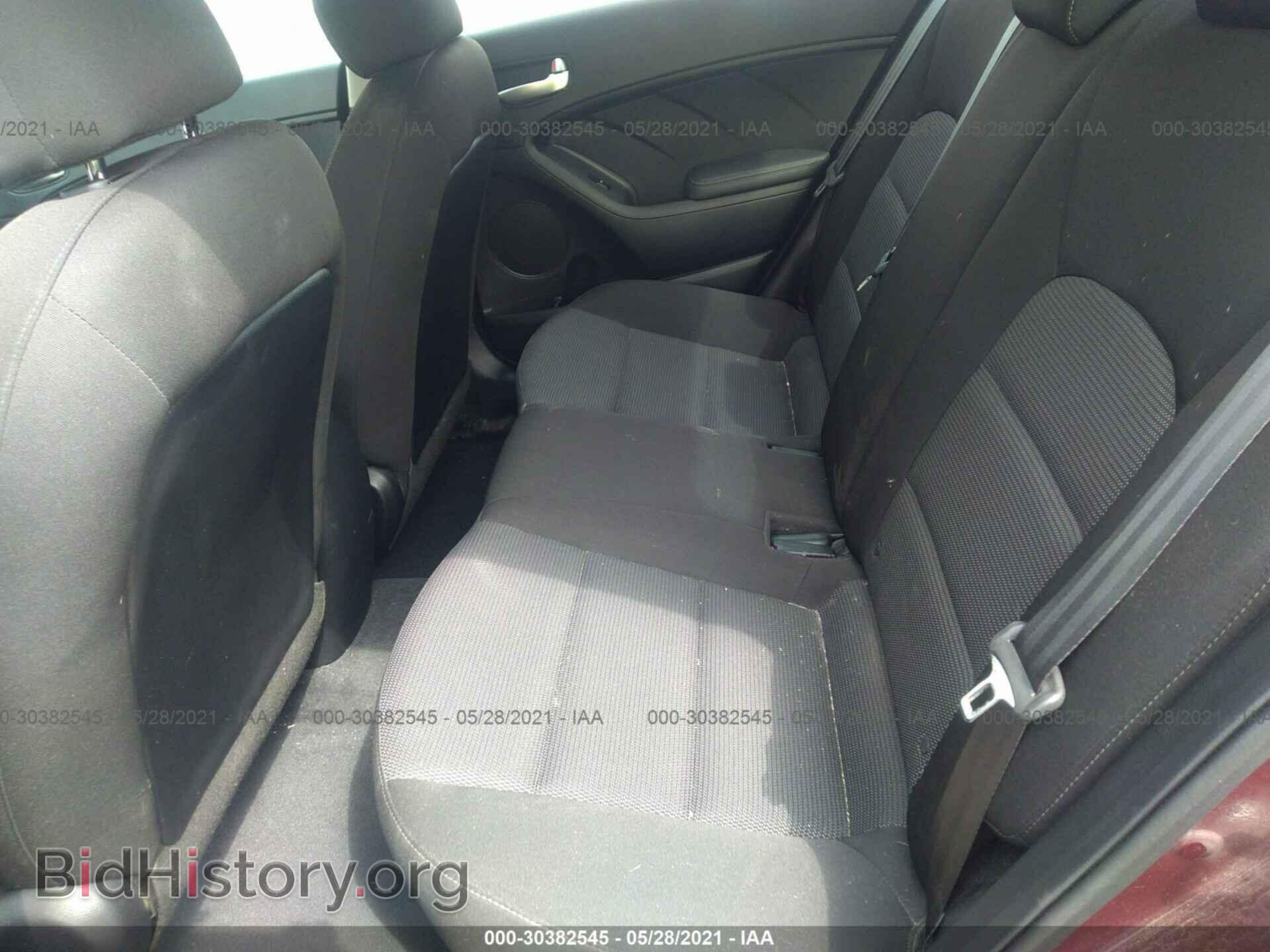 2017 KIA FORTE - VIN: 3KPFK4A72HE089435 - Фото 8