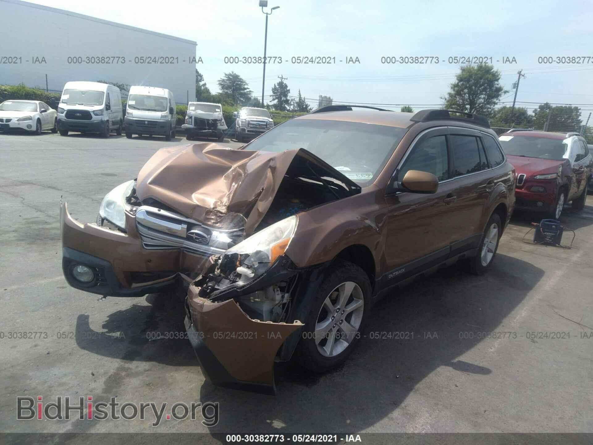 2013 SUBARU OUTBACK - VIN: 4S4BRCCCXD1228086 - Фото 2