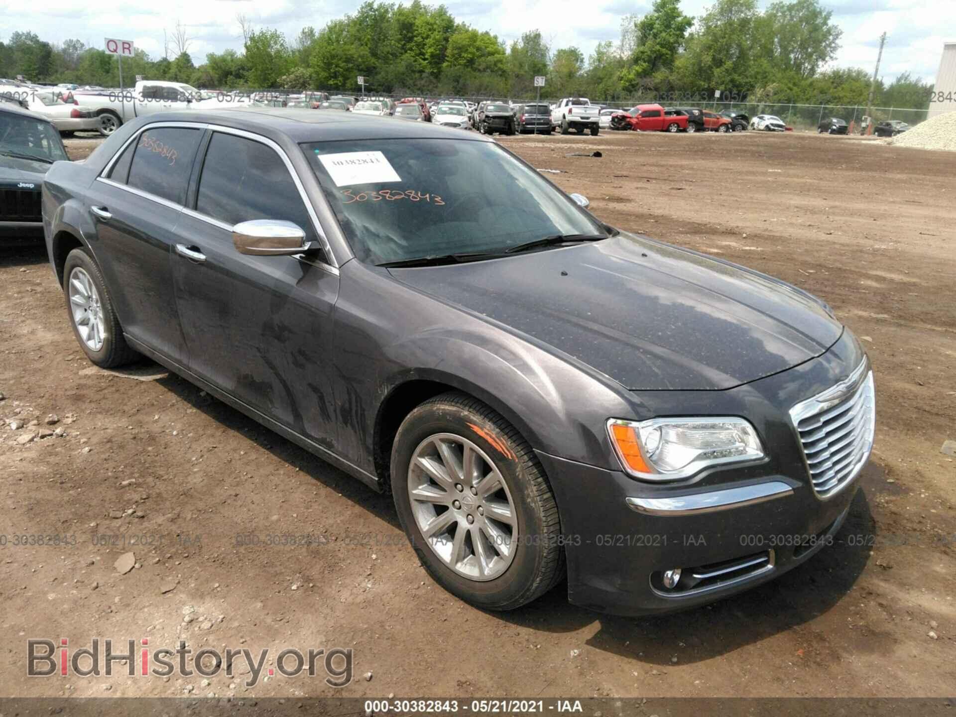 Фотография 2C3CCAEG5EH264726 - CHRYSLER 300 2014