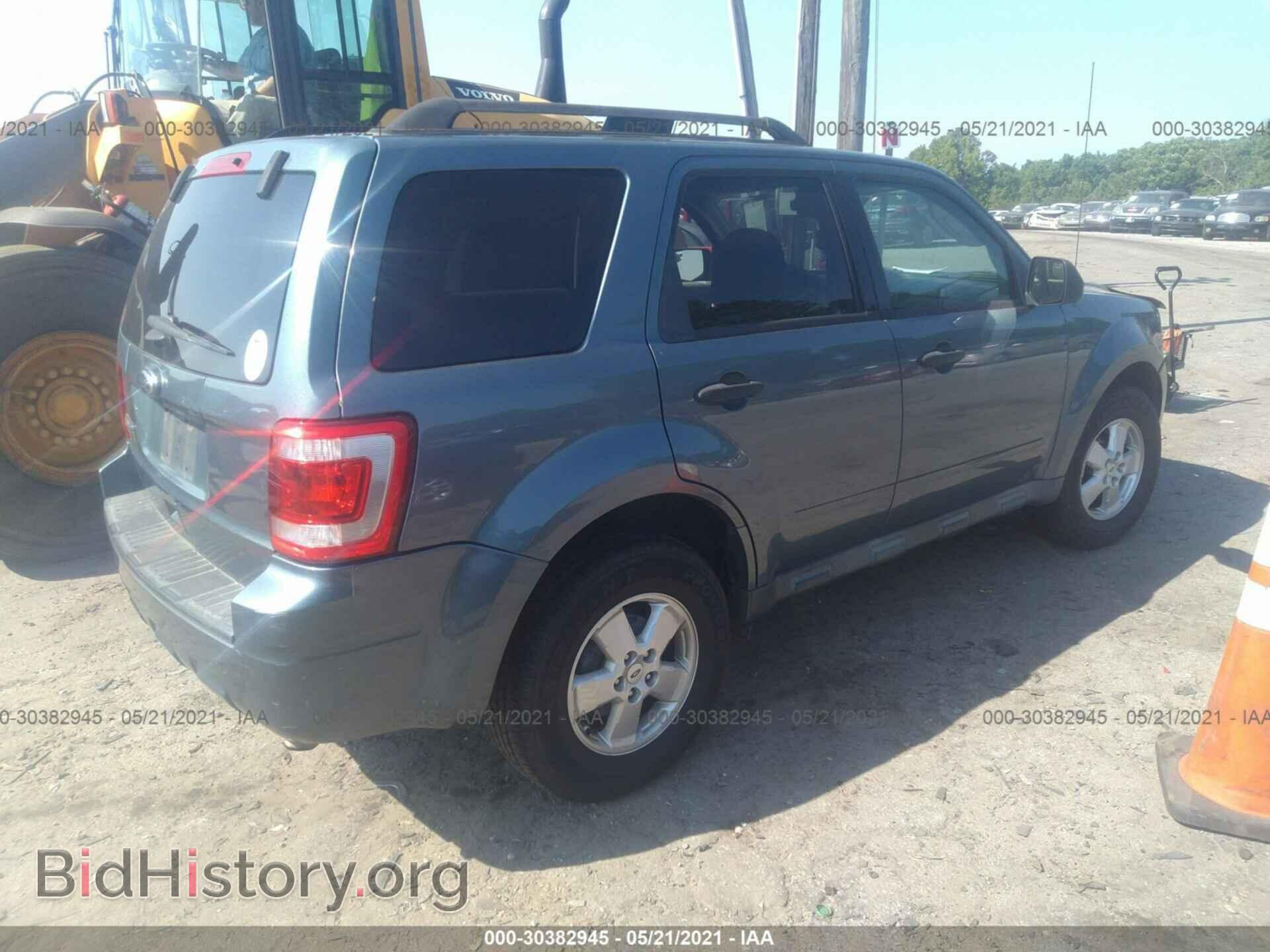 2011 FORD ESCAPE - VIN: 1FMCU0D76BKC60298 - Фото 4