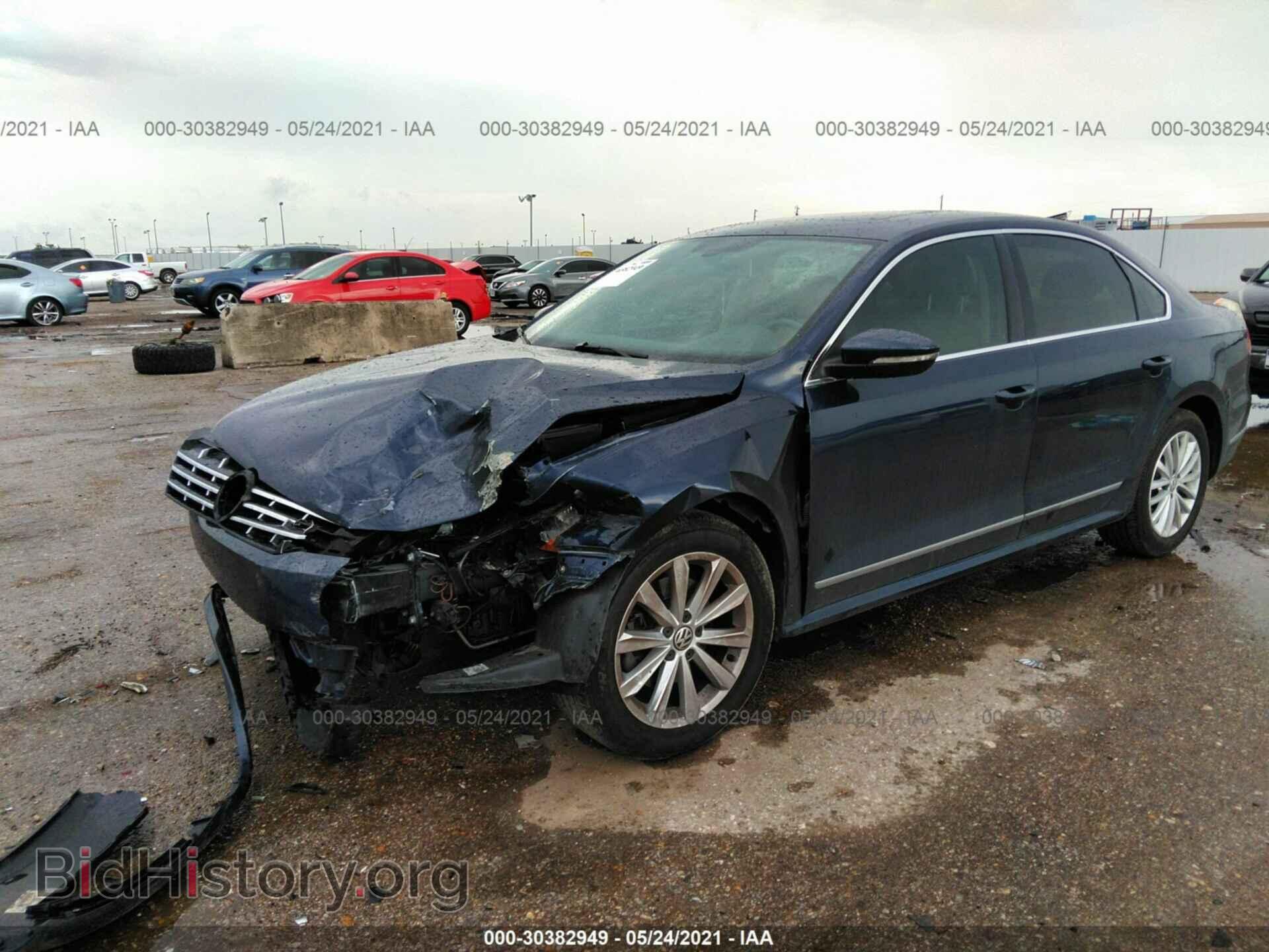 2012 VOLKSWAGEN PASSAT - VIN: 1VWCH7A37CC102709 - Фото 2