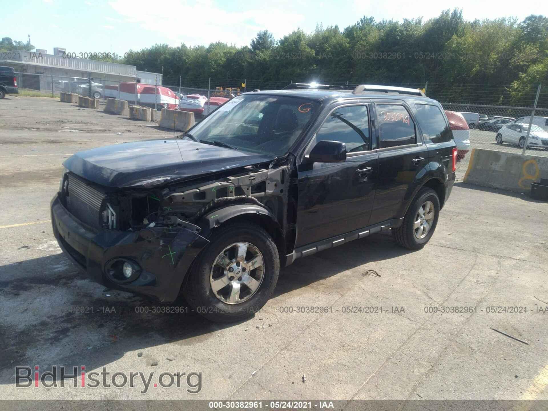 2011 FORD ESCAPE - VIN: 1FMCU9EG1BKC23954 - Фото 2