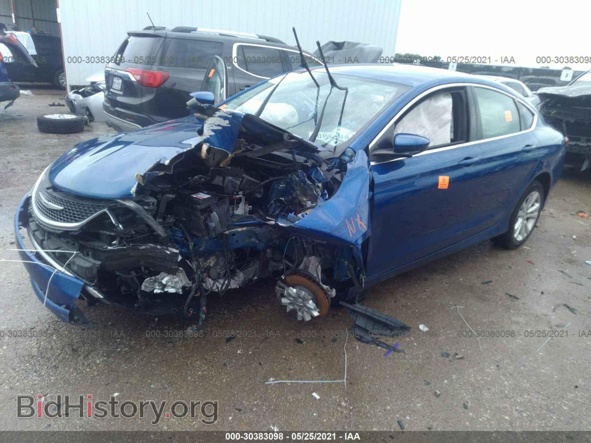 2015 CHRYSLER 200 - VIN: 1C3CCCAB2FN557420 - Фото 2