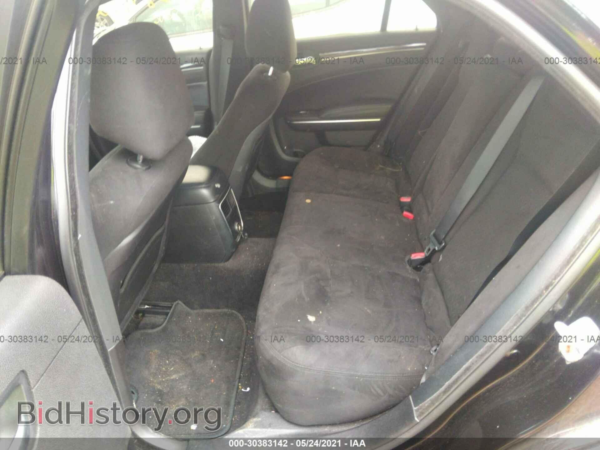2011 CHRYSLER 300 - VIN: 2C3CA4CG2BH525509 - Фото 8