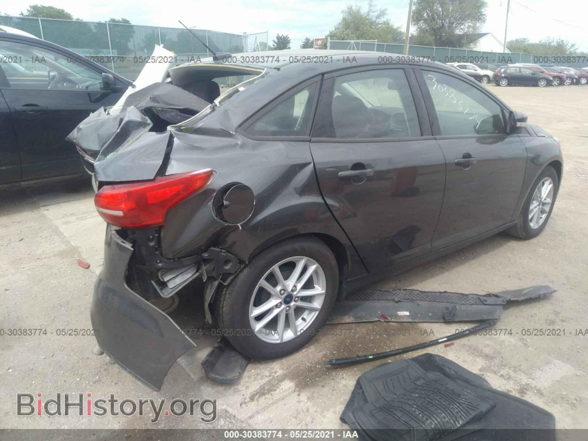 2017 FORD FOCUS - VIN: 1FADP3F2XHL221208 - Фото 4