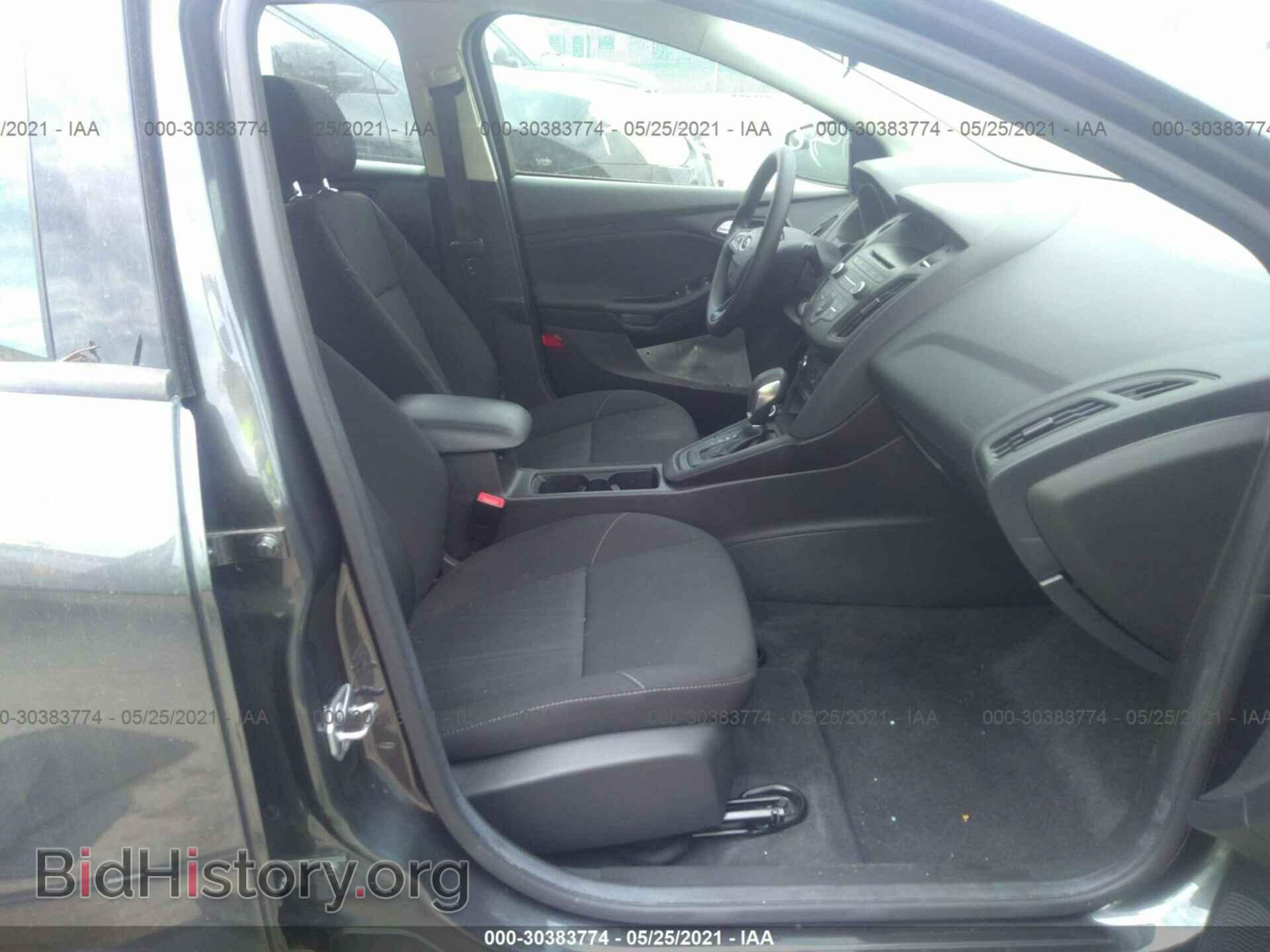 2017 FORD FOCUS - VIN: 1FADP3F2XHL221208 - Фото 5