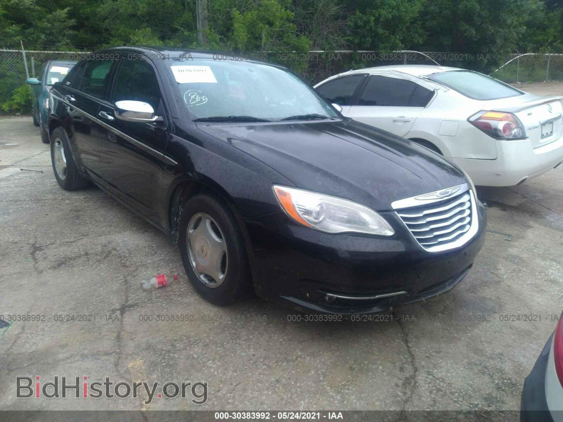 Photo 1C3BC2FG6BN505177 - CHRYSLER 200 2011