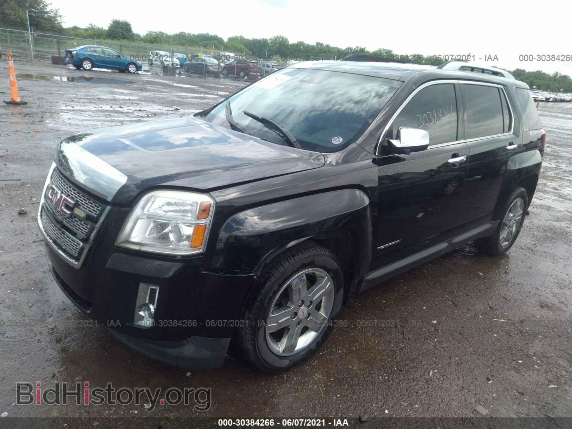 2013 GMC TERRAIN - VIN: 2GKFLXE32D6237541 - Photo 2