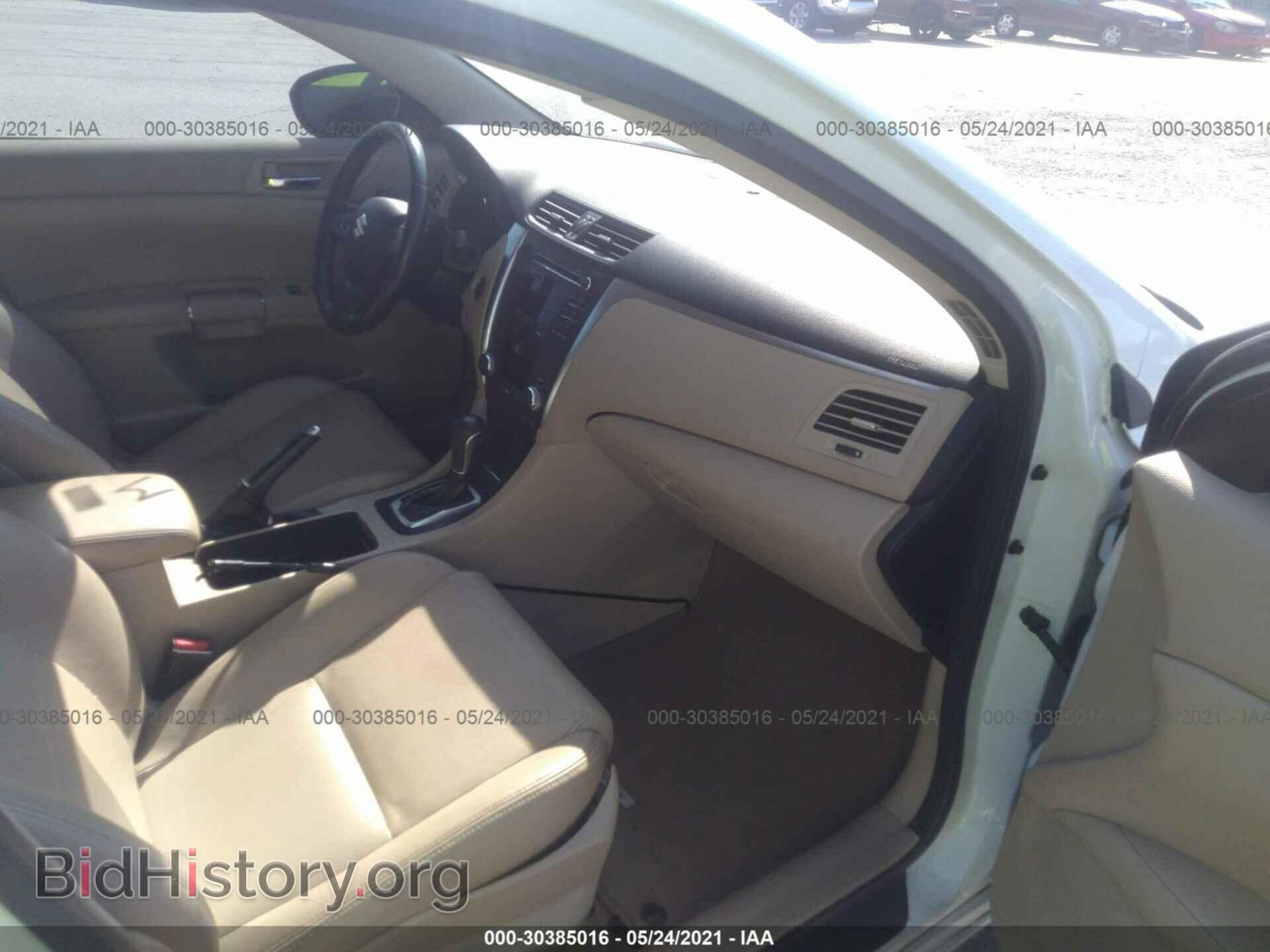 2010 SUZUKI KIZASHI - VIN: JS2RE9A31A6101753 - Фото 5