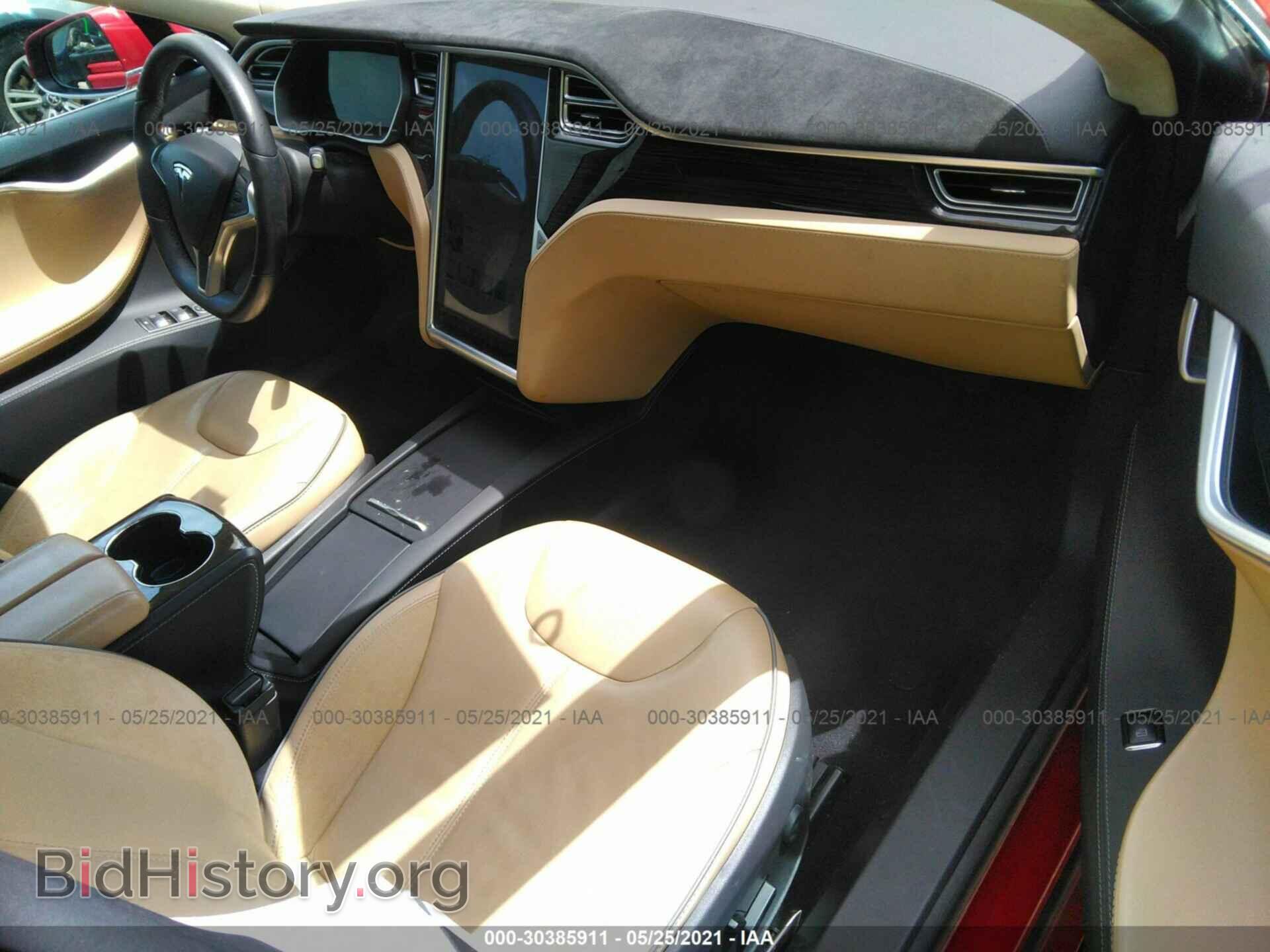 2014 TESLA MODEL S - VIN: 5YJSA1H15EFP56232 - Фото 5