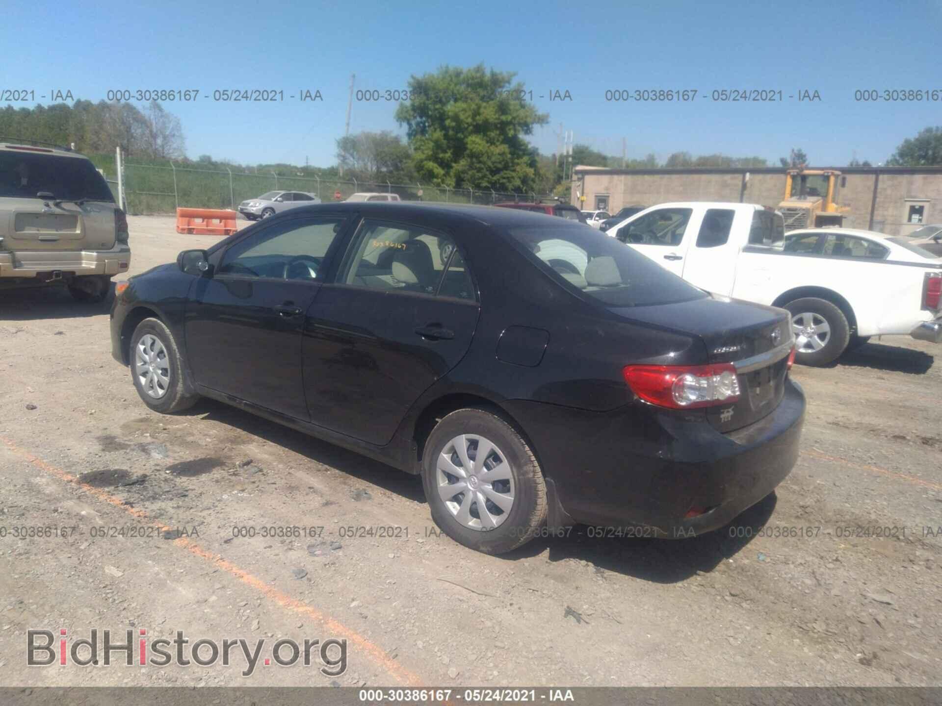 2011 TOYOTA COROLLA - VIN: 2T1BU4EE0BC742321 - Фото 3