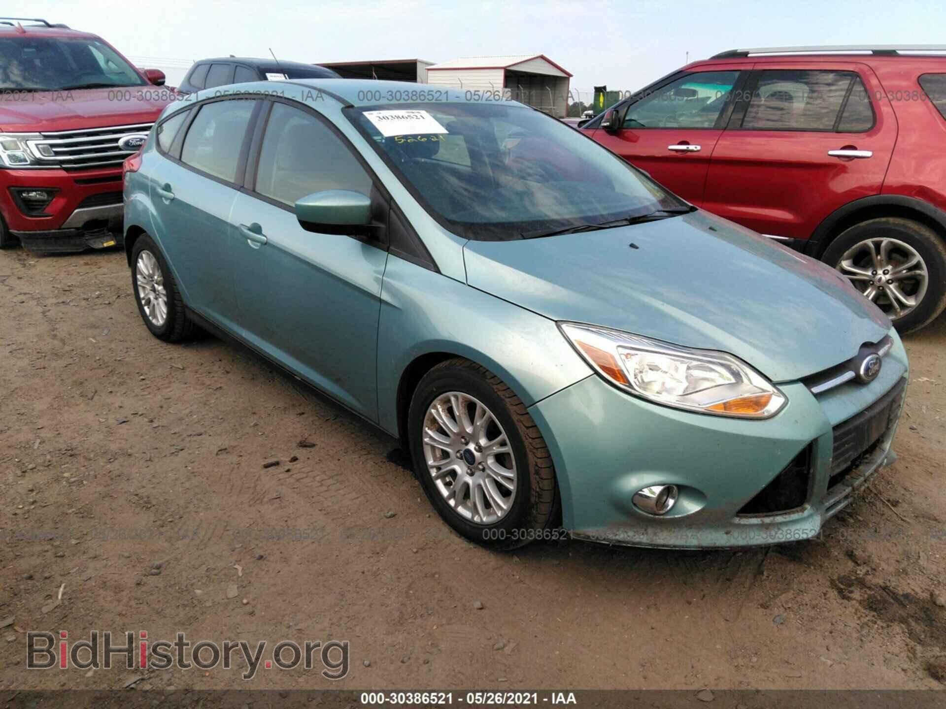Photo 1FAHP3K27CL394877 - FORD FOCUS 2012