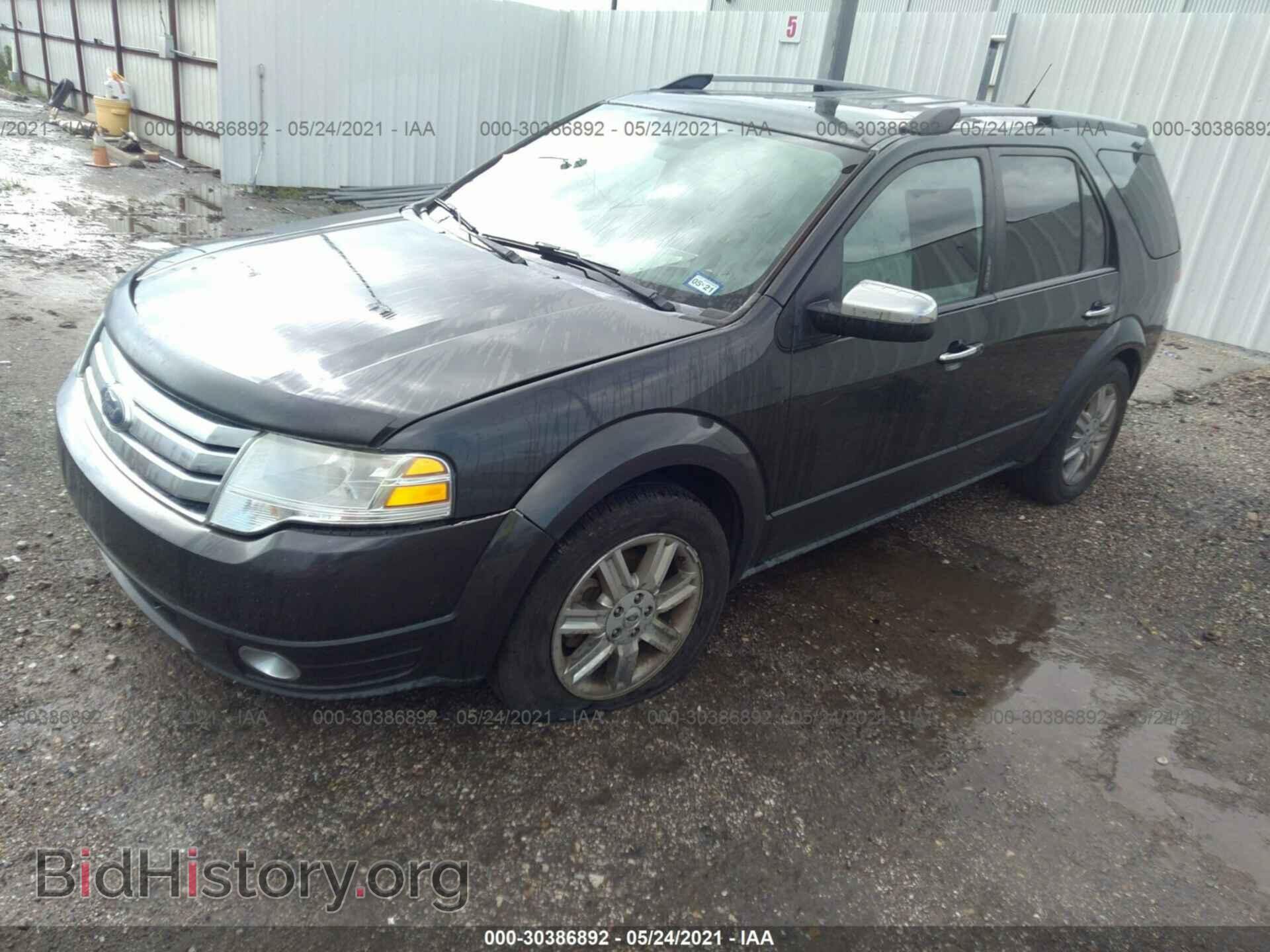2008 FORD TAURUS X - VIN: 1FMDK03W58GA15457 - Фото 2