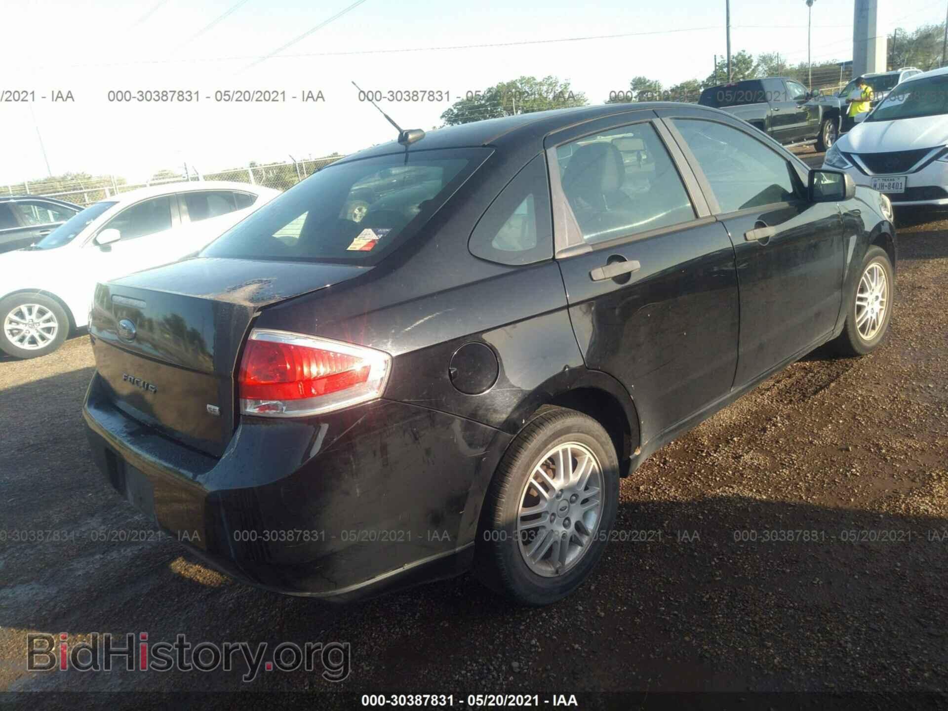2011 FORD FOCUS - VIN: 1FAHP3FN6BW197460 - Фото 4