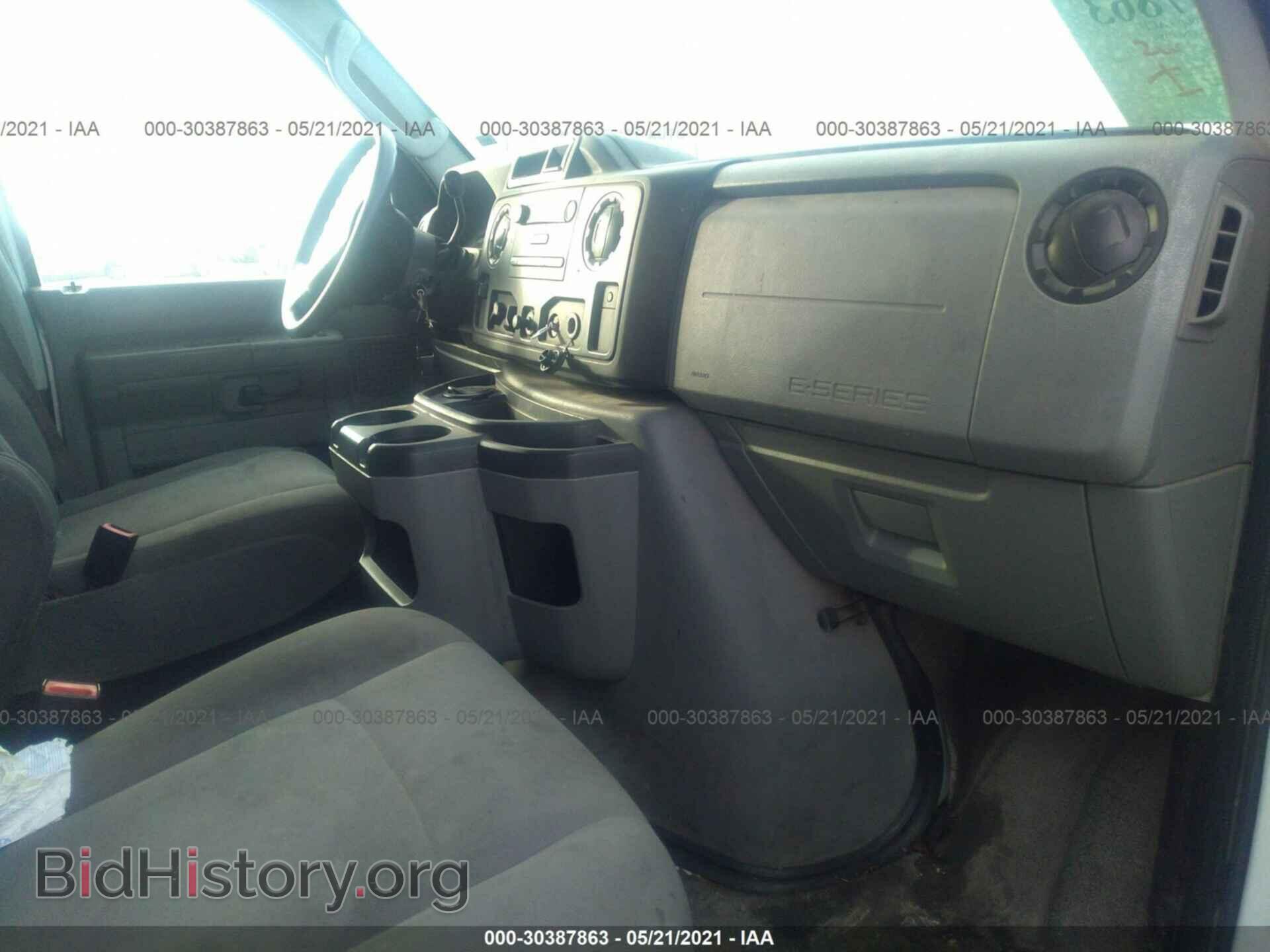 2009 FORD ECONOLINE CARGO VAN - VIN: 1FTNE14W99DA63597 - Фото 5
