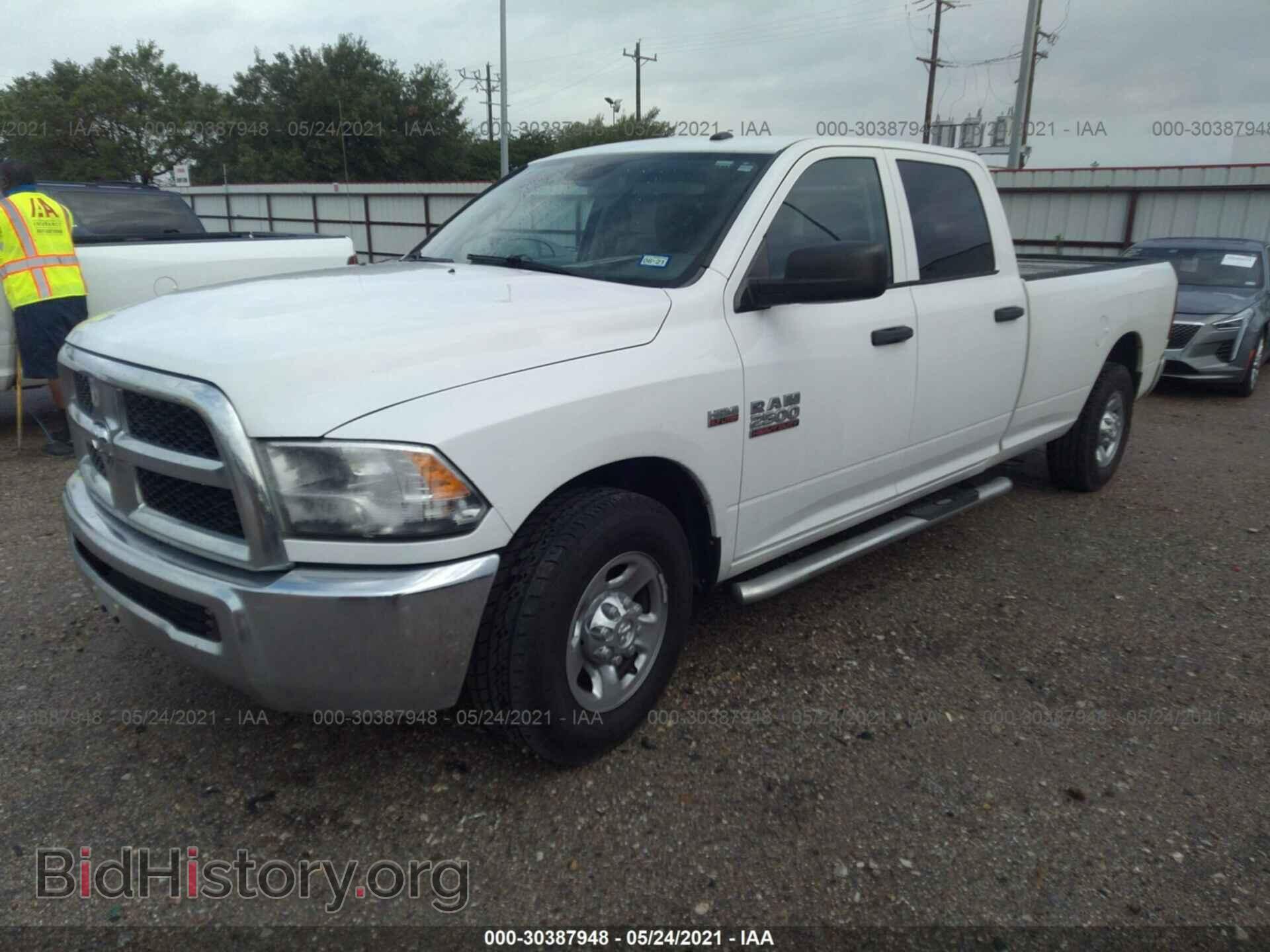 2013 RAM 2500 - VIN: 3C6TR4HT3DG562802 - Фото 2