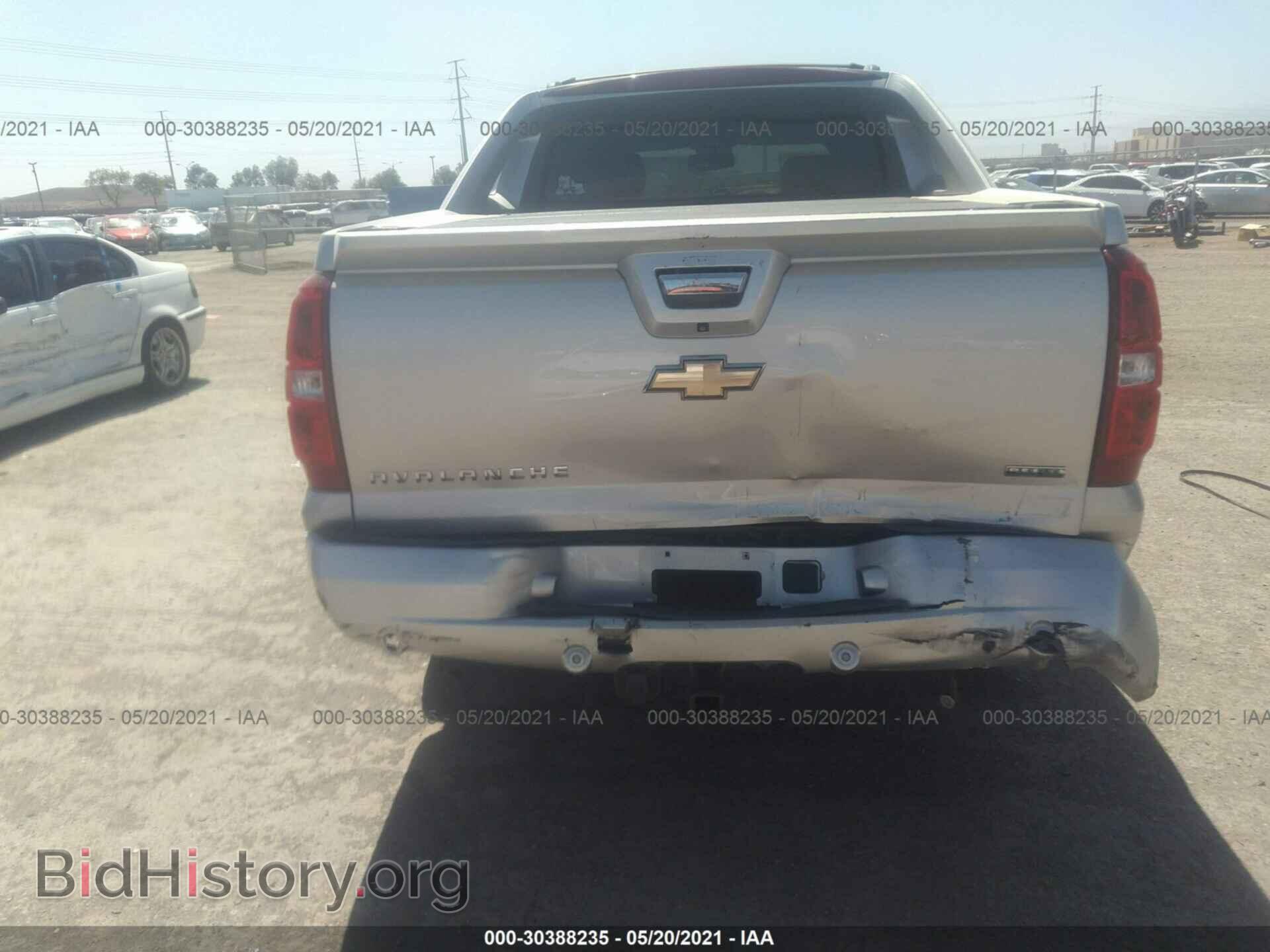 2011 CHEVROLET AVALANCHE - VIN: 3GNMCEE09BG127544 - Фото 6