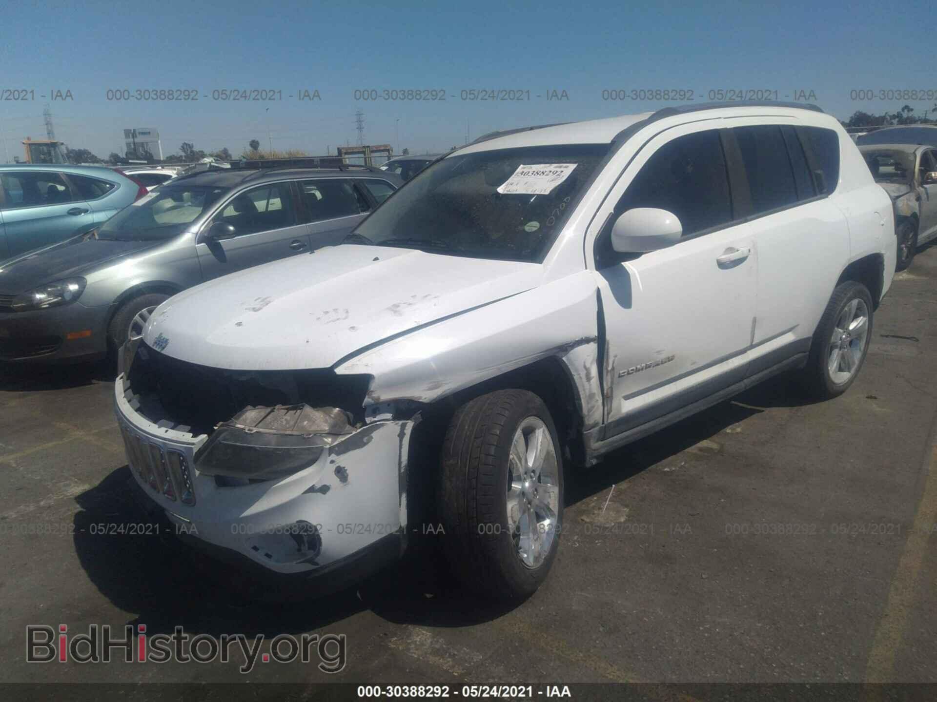 2014 JEEP COMPASS - VIN: 1C4NJCCB6ED790700 - Фото 2