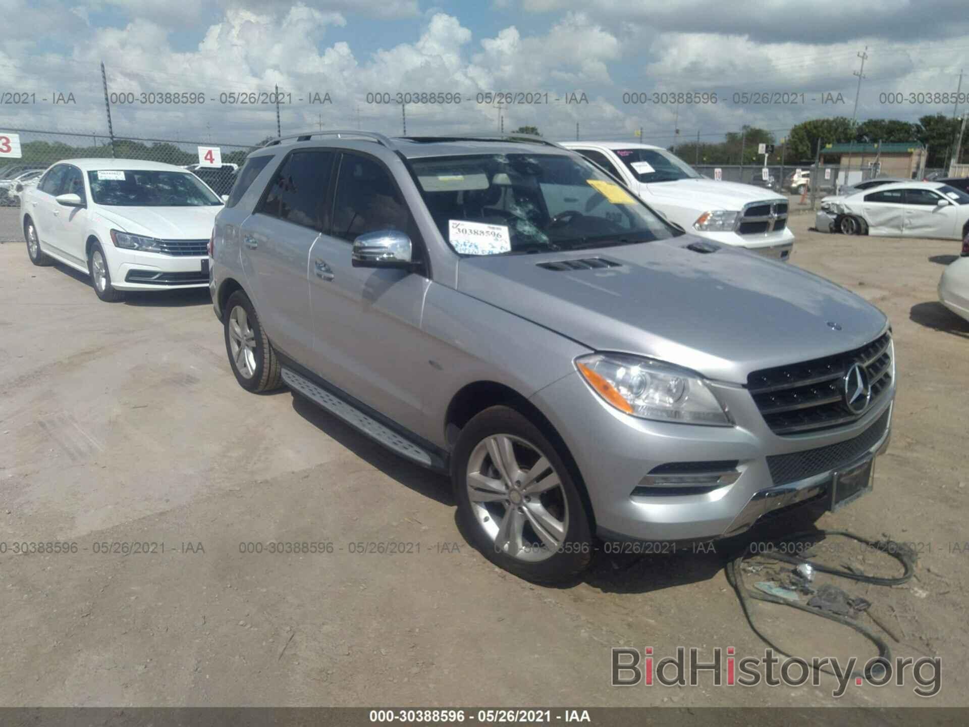 Photo 4JGDA5HB9CA093290 - MERCEDES-BENZ M-CLASS 2012