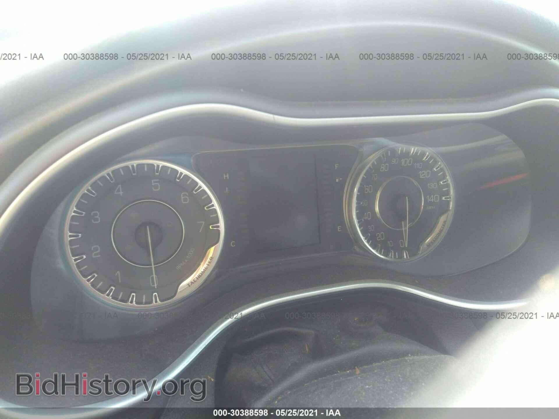 2015 CHRYSLER 200 - VIN: 1C3CCCAB0FN714328 - Фото 7