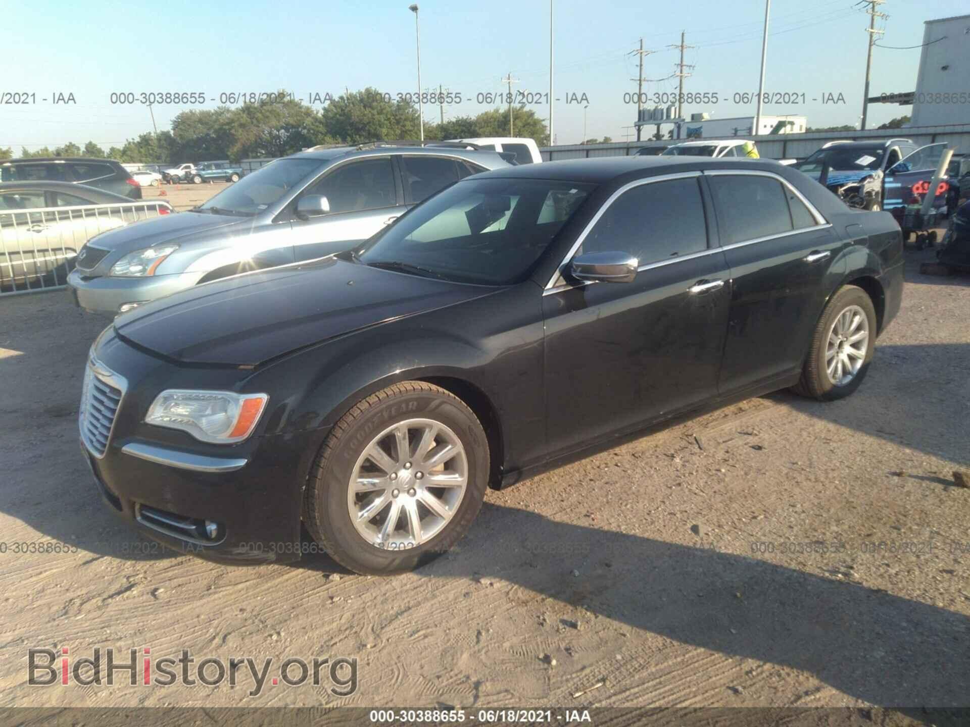 2012 CHRYSLER 300 - VIN: 2C3CCACG8CH249296 - Фото 2
