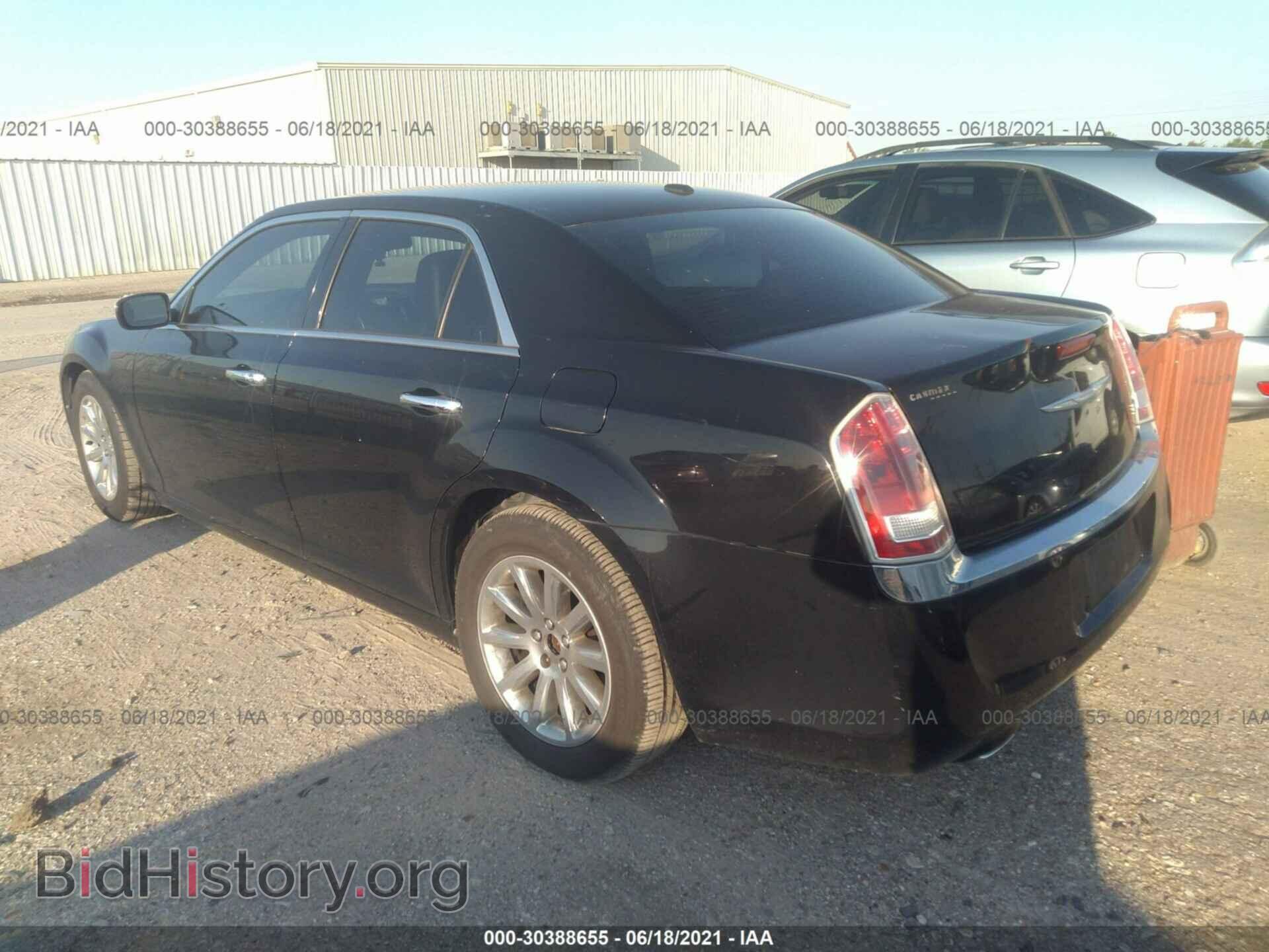 2012 CHRYSLER 300 - VIN: 2C3CCACG8CH249296 - Фото 3