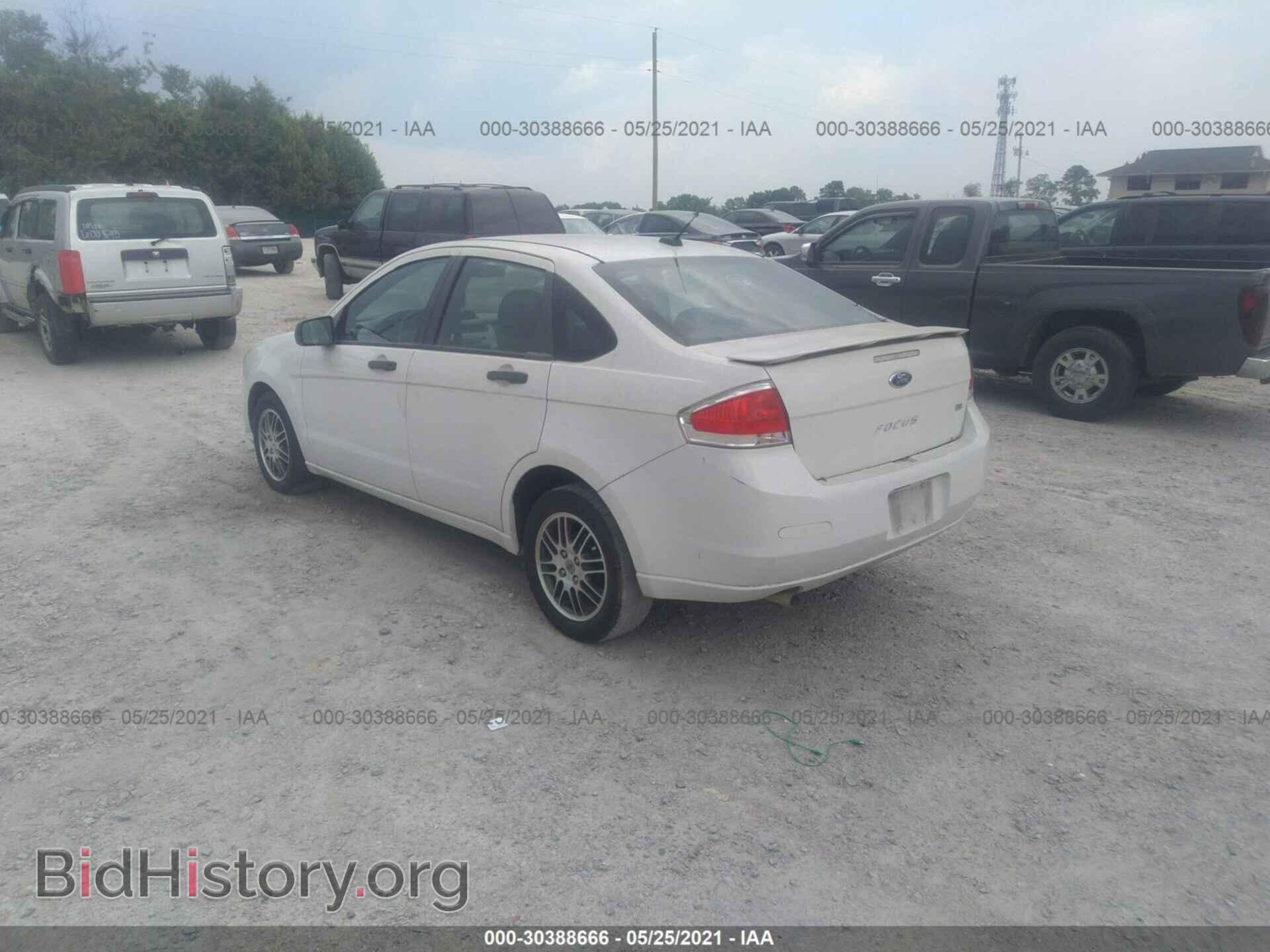 2010 FORD FOCUS - VIN: 1FAHP3FNXAW159910 - Фото 3