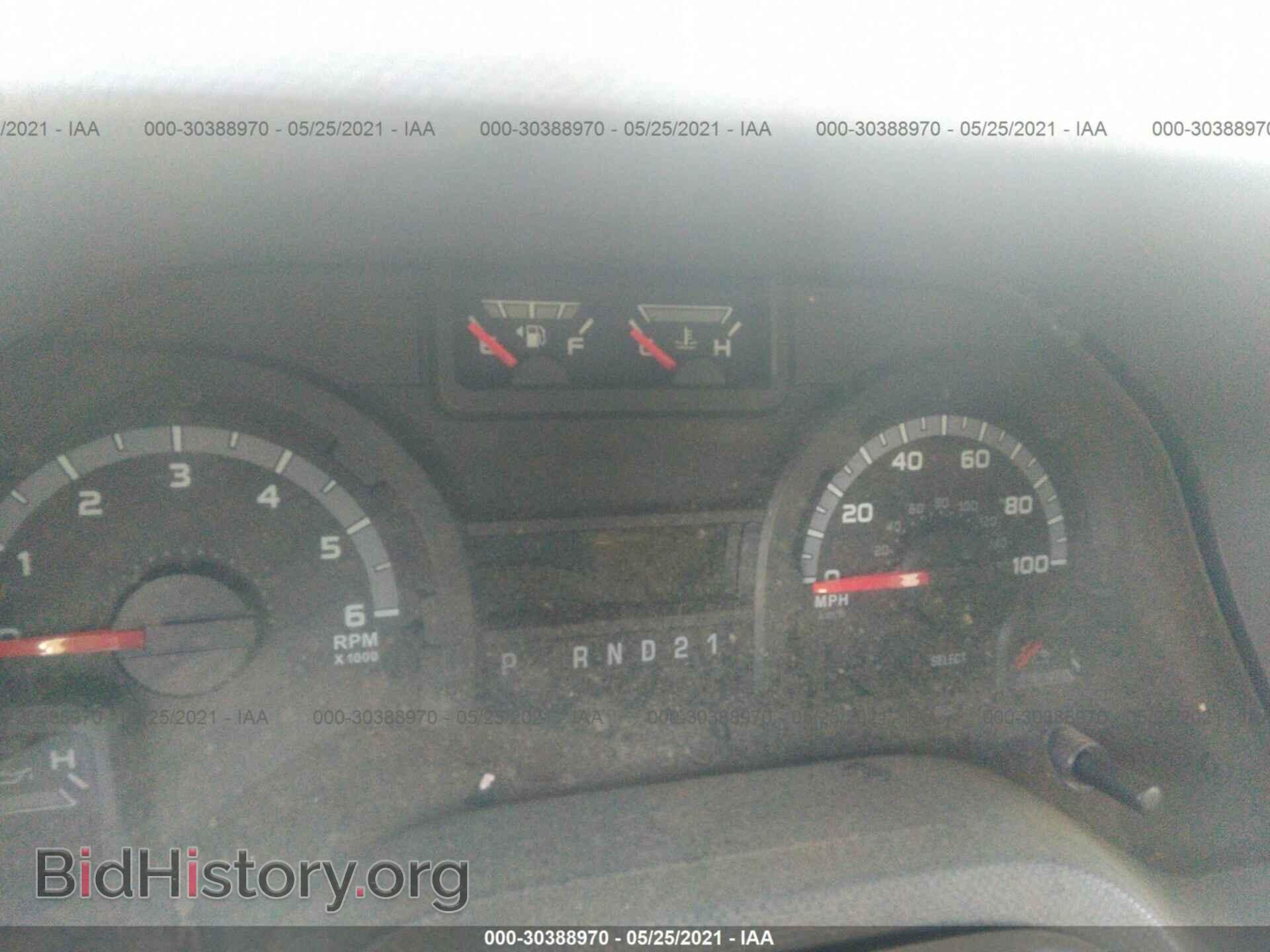 2011 FORD ECONOLINE CARGO VAN - VIN: 1FTNE2ELXBDB37111 - Фото 7