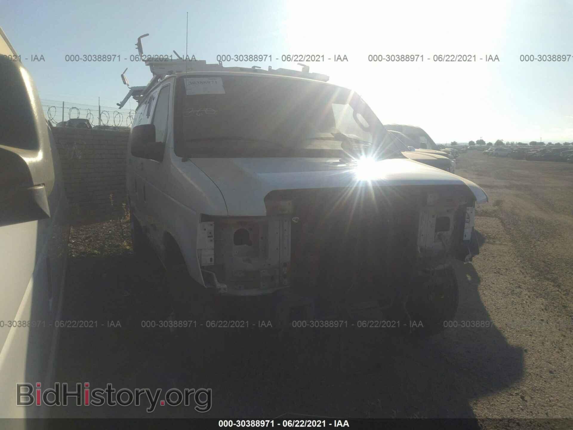 Photo 1FTNE2EL5BDB37100 - FORD ECONOLINE CARGO VAN 2011
