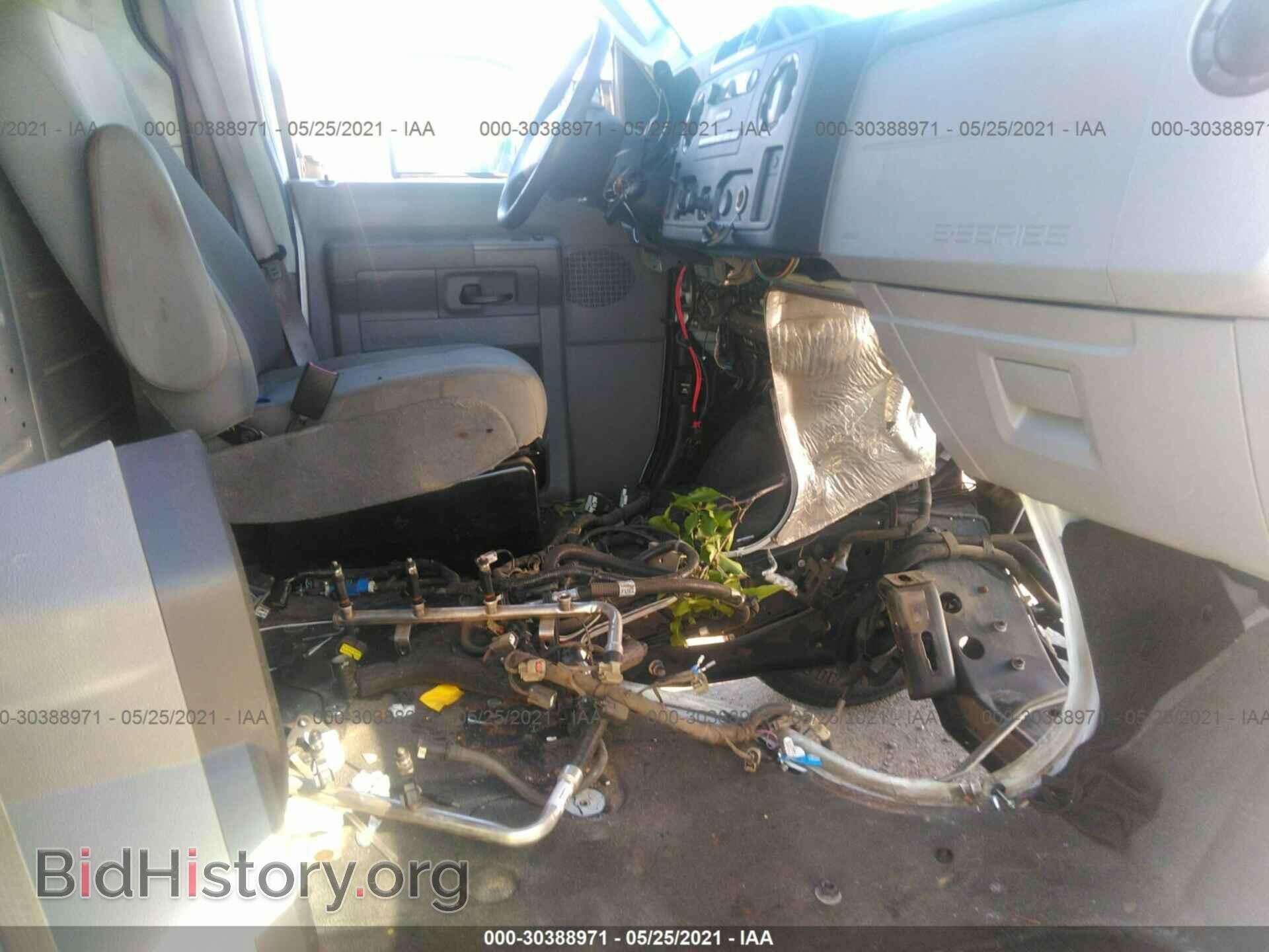 2011 FORD ECONOLINE CARGO VAN - VIN: 1FTNE2EL5BDB37100 - Фото 5