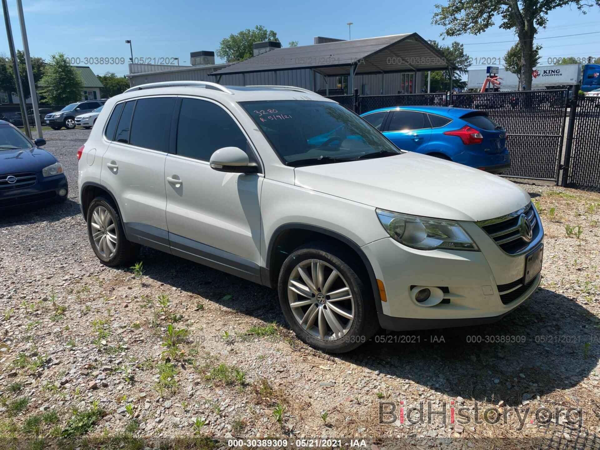 Photo WVGAV7AXXBW557293 - VOLKSWAGEN TIGUAN 2011