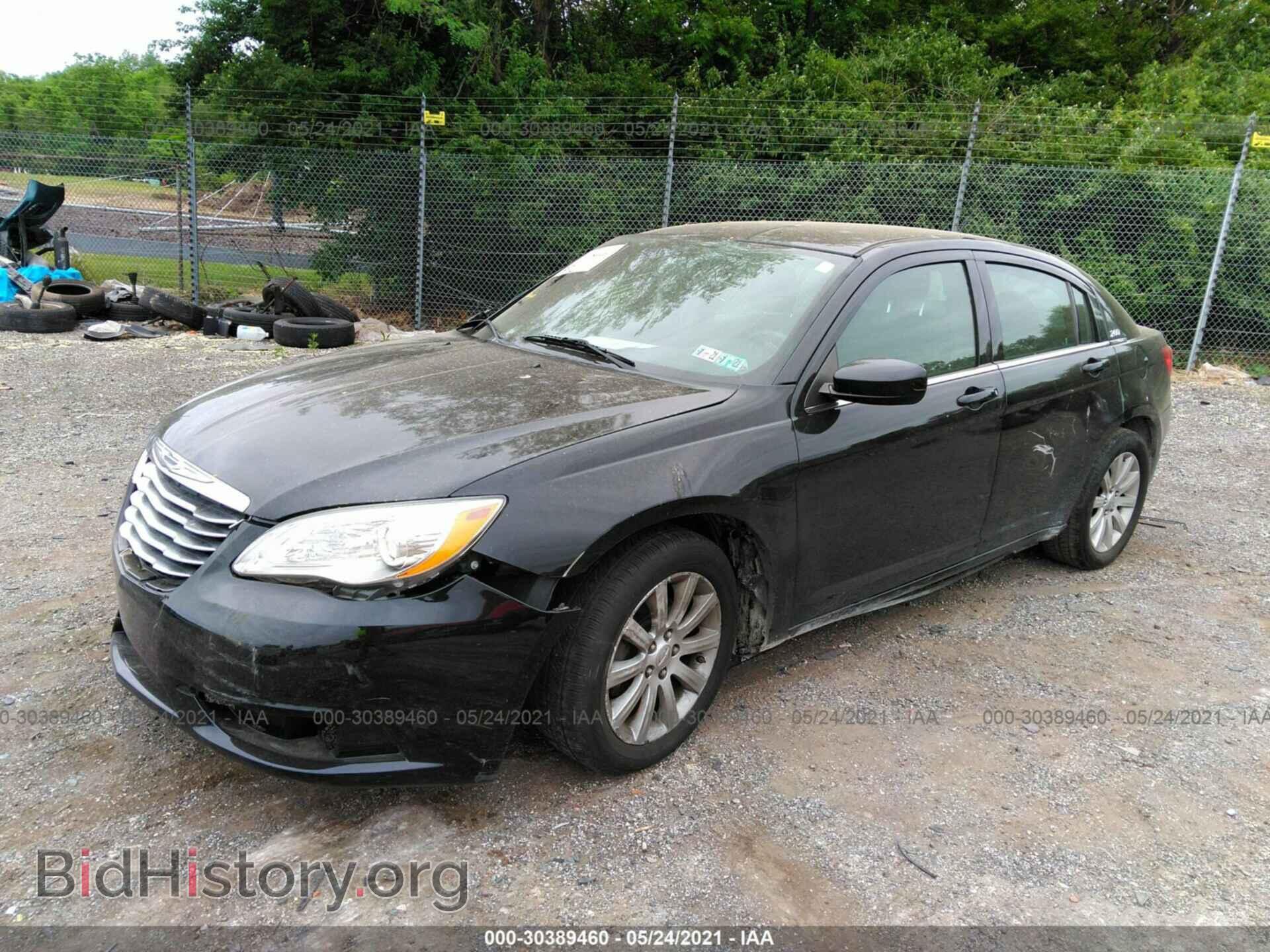 2014 CHRYSLER 200 - VIN: 1C3CCBBB6EN171641 - Фото 2