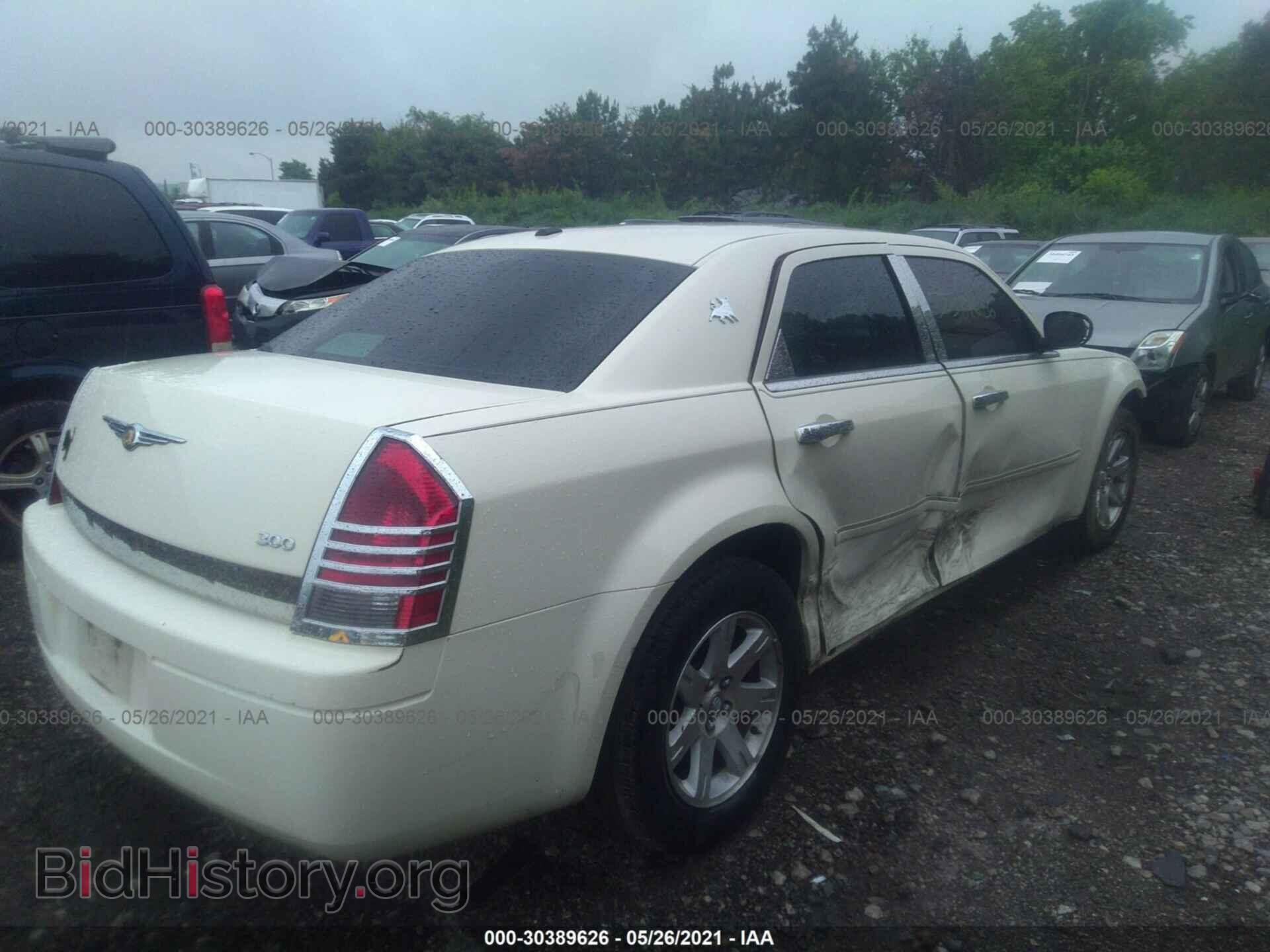 2007 CHRYSLER 300 - VIN: 2C3LA43RX7H820124 - Фото 4