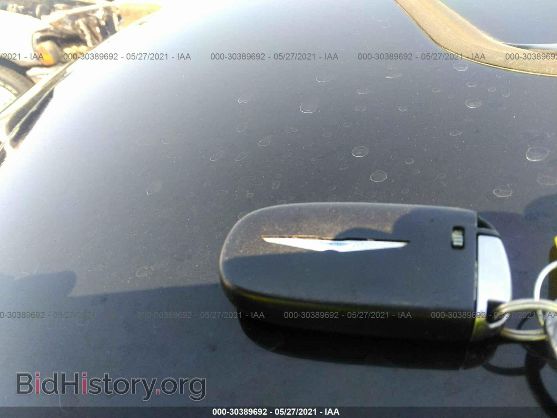 2014 CHRYSLER 300 - VIN: 2C3CCAAGXEH373379 - Фото 11
