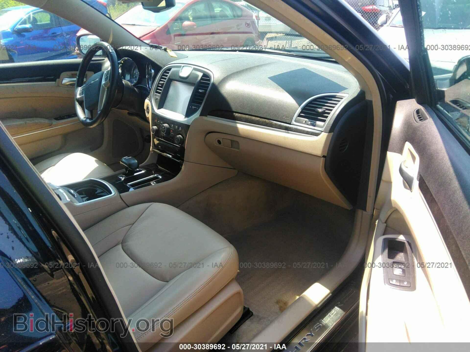 2014 CHRYSLER 300 - VIN: 2C3CCAAGXEH373379 - Фото 5