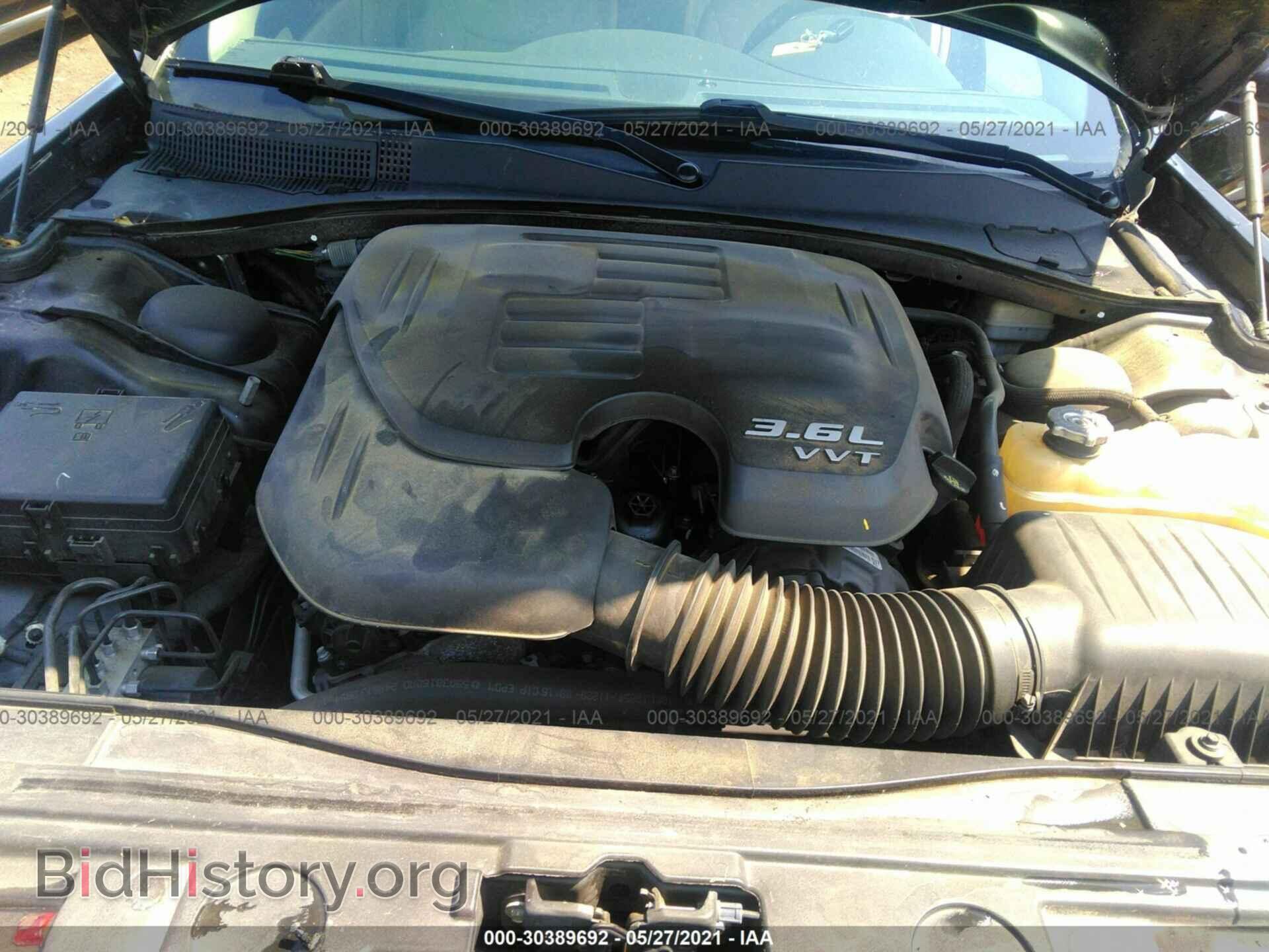2014 CHRYSLER 300 - VIN: 2C3CCAAGXEH373379 - Фото 10
