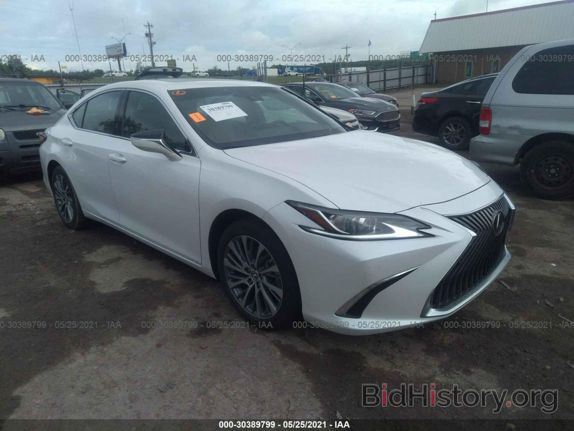 Photo 58ADZ1B14LU079046 - LEXUS ES 2020