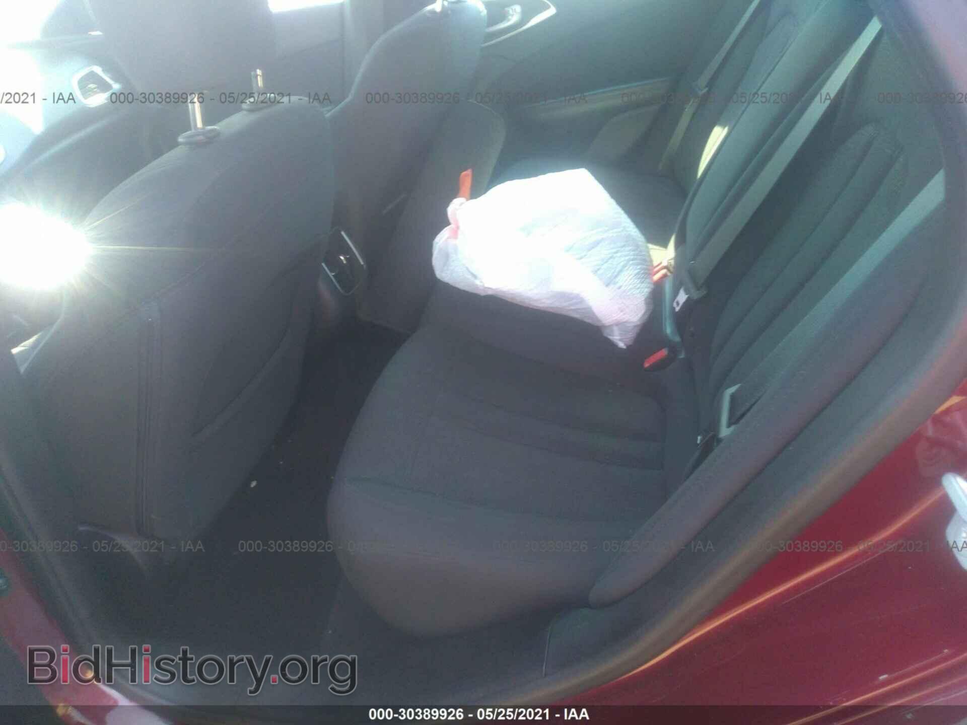 2015 CHRYSLER 200 - VIN: 1C3CCCAB2FN558759 - Фото 8
