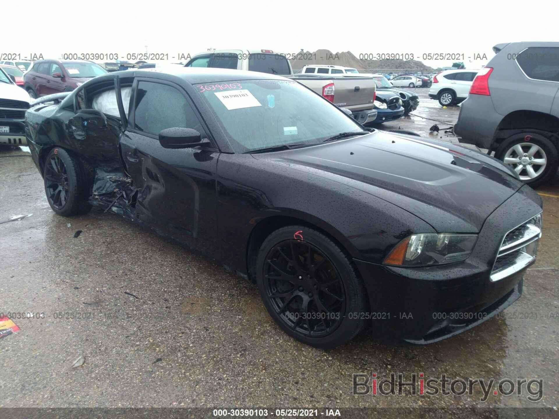 Photo 2C3CDXBG8DH690672 - DODGE CHARGER 2013