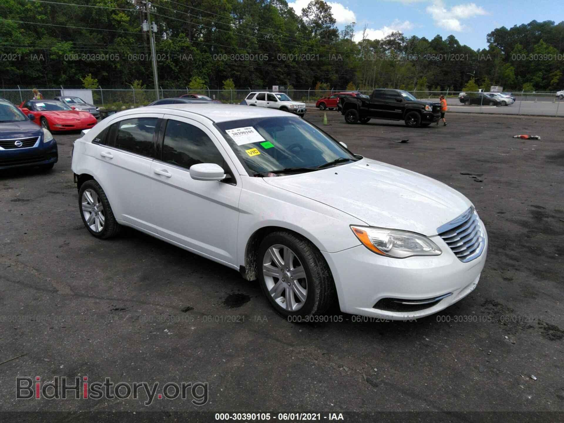 Photo 1C3CCBAB6DN705396 - CHRYSLER 200 2013