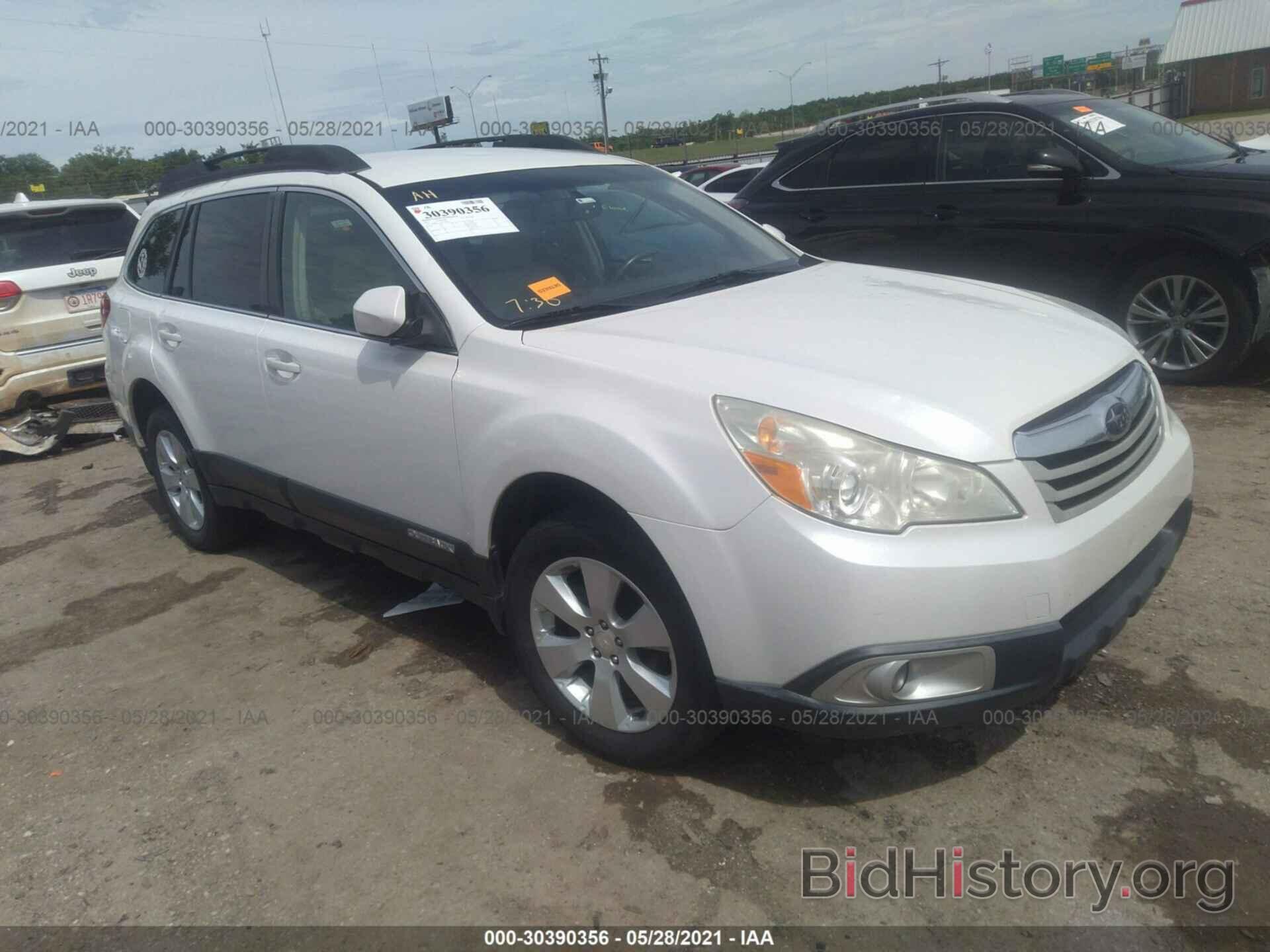 Photo 4S4BRCCC1B3355603 - SUBARU OUTBACK 2011