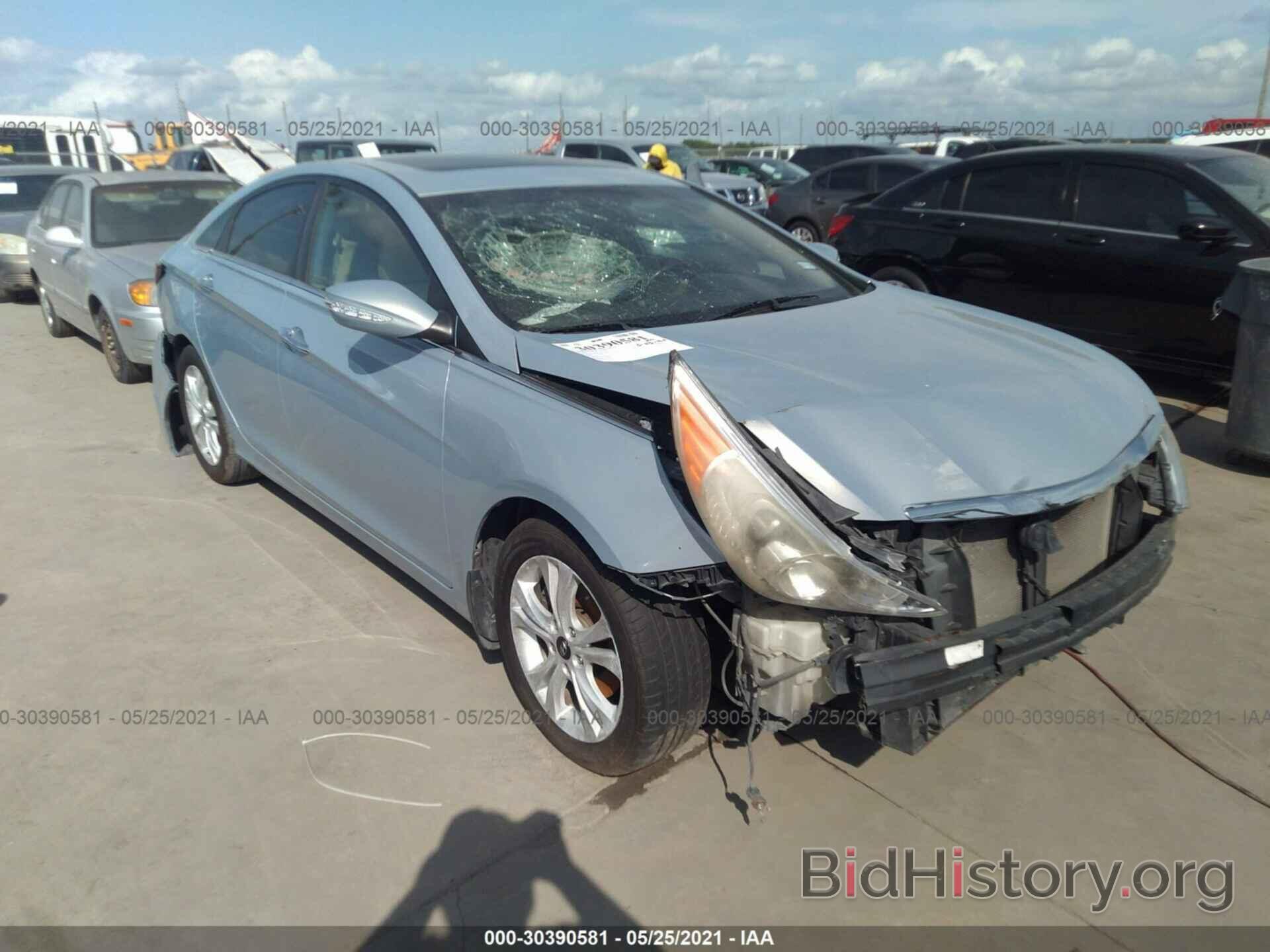 Photo 5NPEC4AC6BH152304 - HYUNDAI SONATA 2011