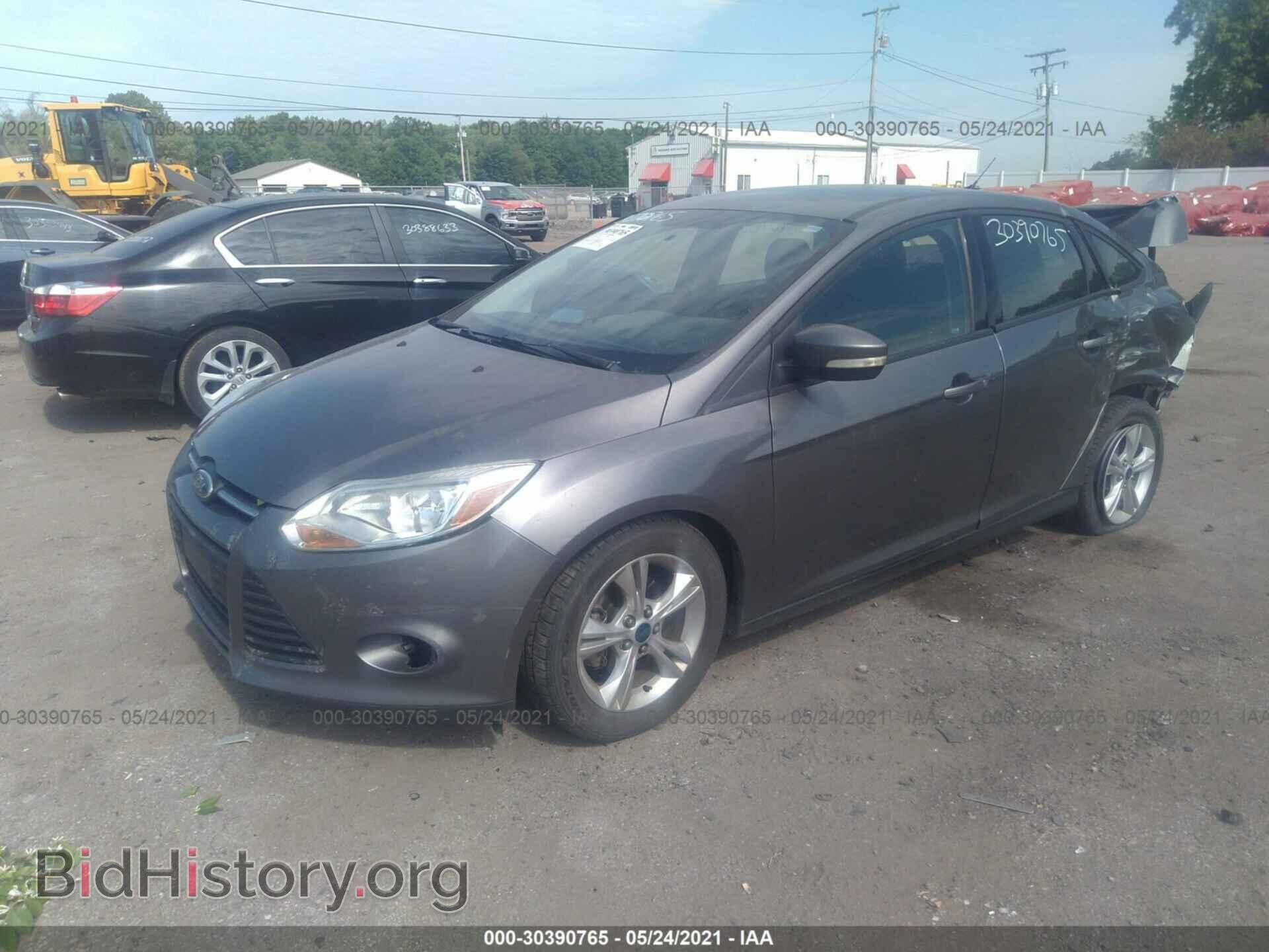 2013 FORD FOCUS - VIN: 1FADP3F20DL379681 - Photo 2