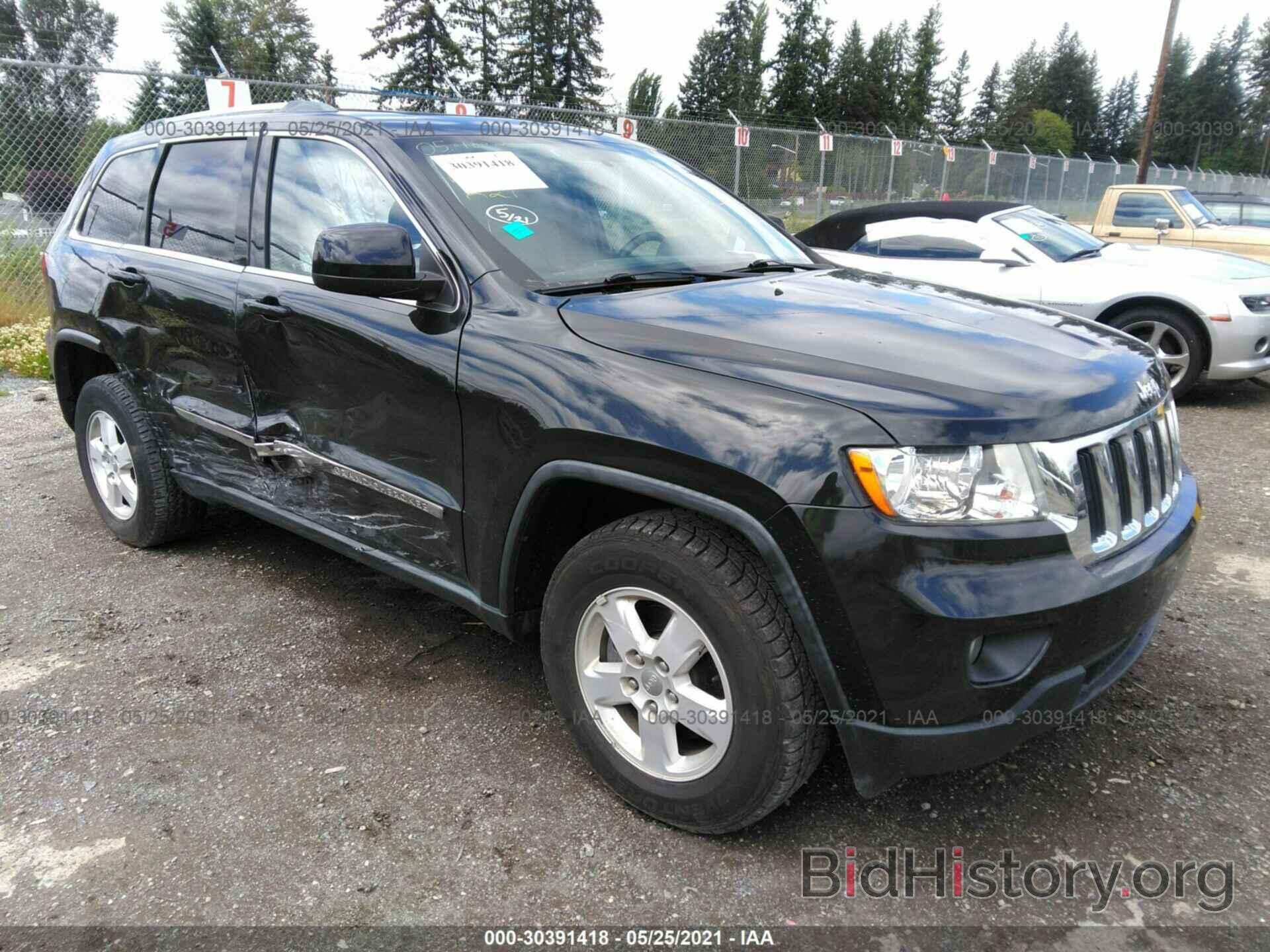 Photo 1J4RR4GG7BC589728 - JEEP GRAND CHEROKEE 2011