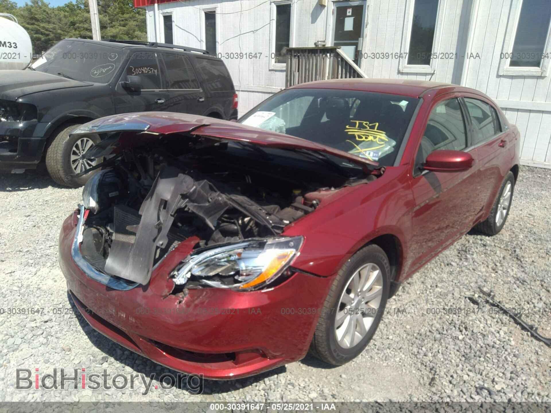 2014 CHRYSLER 200 - VIN: 1C3CCBBB4EN191404 - Фото 2